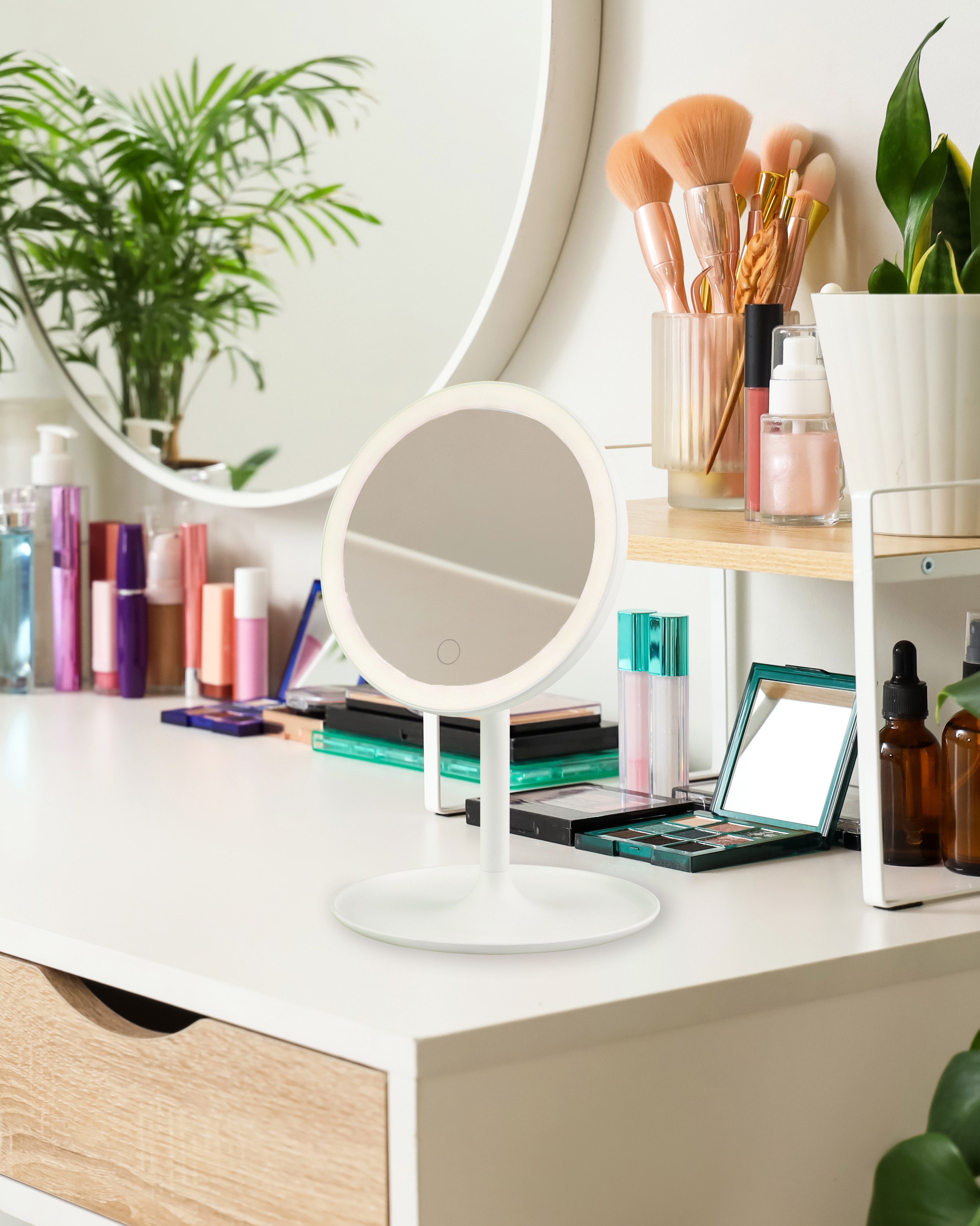furnling Schminkspiegel Liliana, mit dimmbarer LED-Beleuchtung, kabellos, integrierte Ablage, weiß