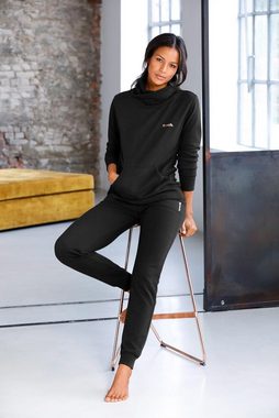 Bench. Loungewear Longsweatshirt mit Stehkragen in Layeroptik und Kängurutasche, Loungewear, Loungeanzug