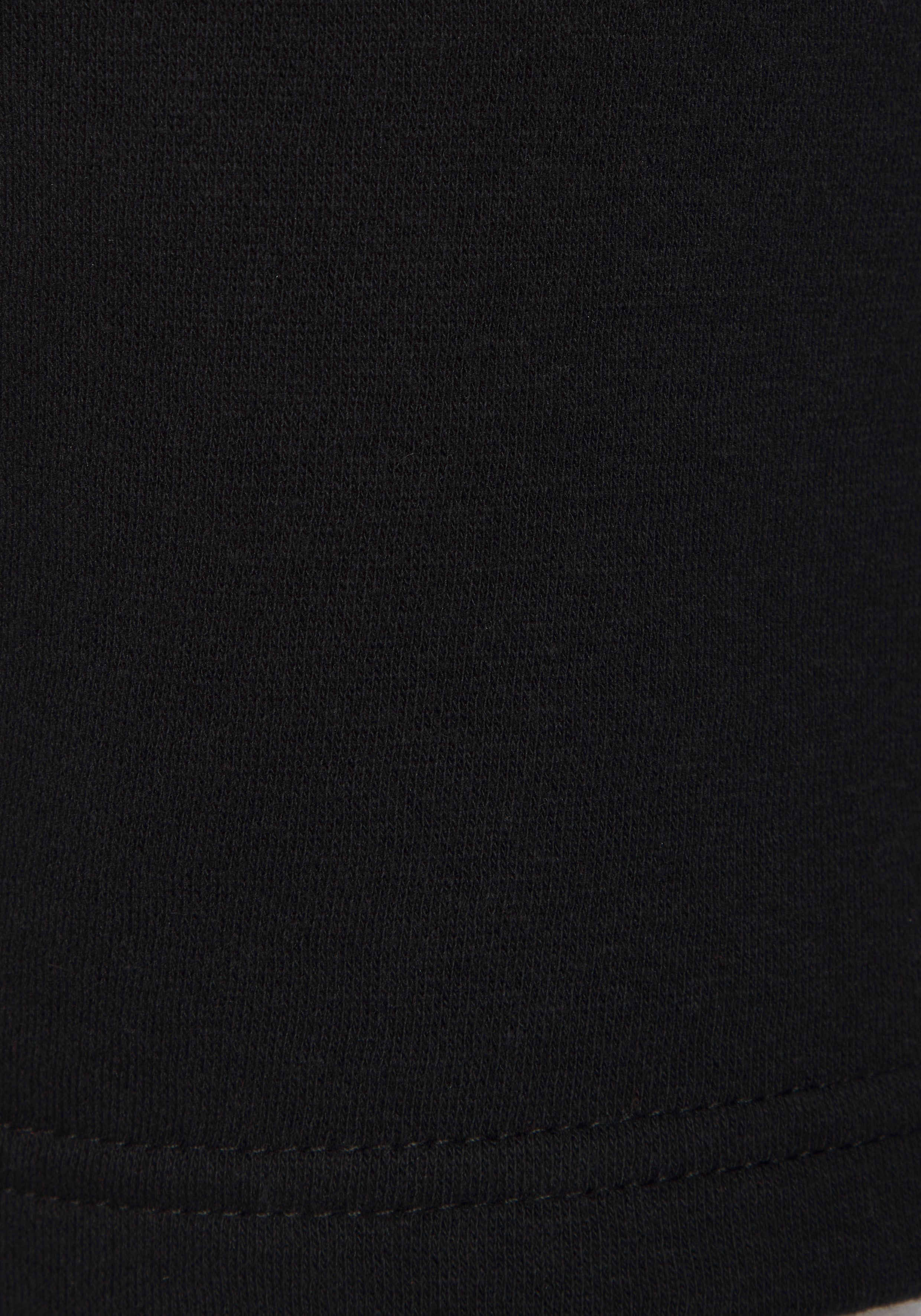 Bench. Loungewear Sweatshorts mit seitlichen Schlitz und Reißverschlusstaschen, Loungewear