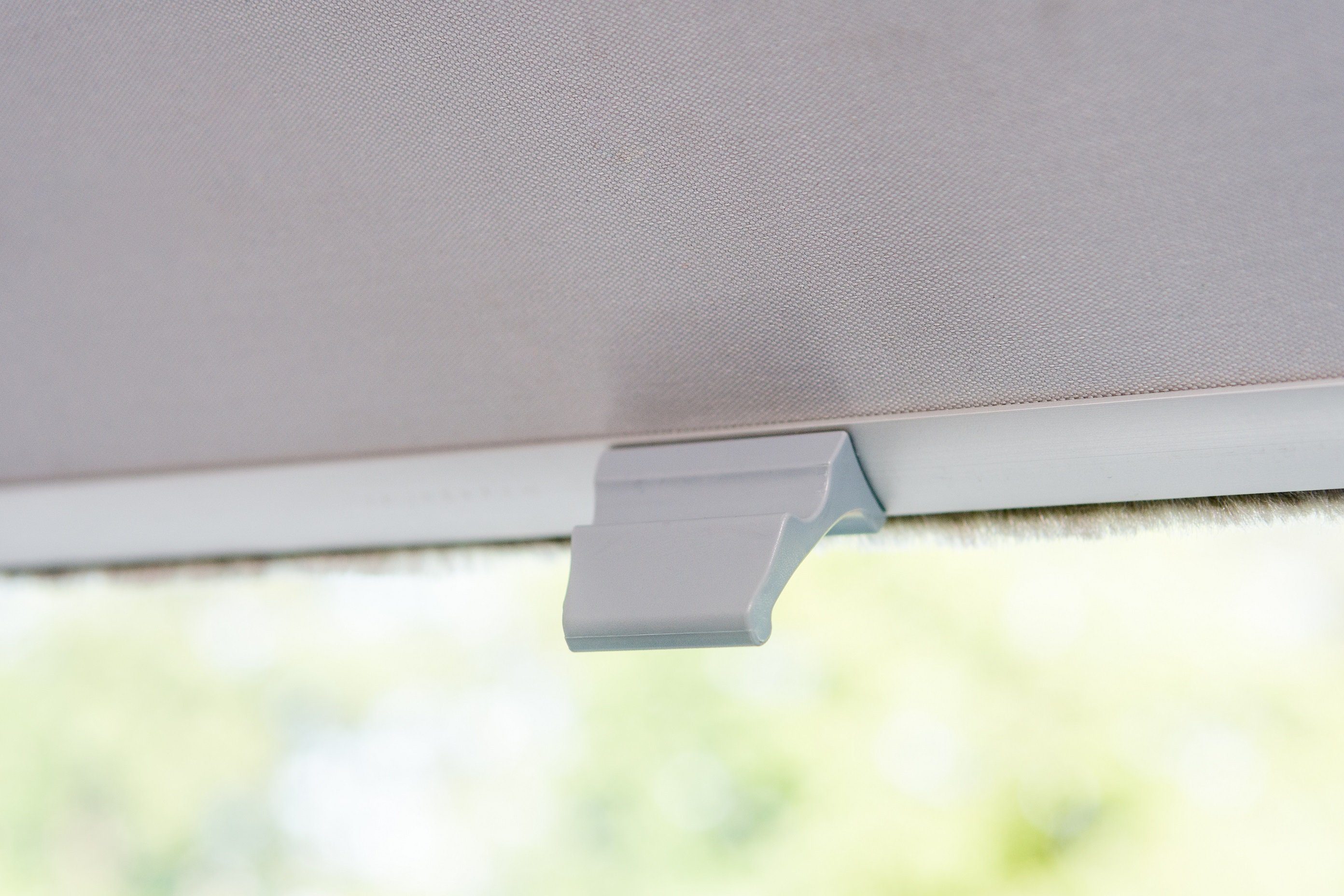 Dachfensterrollo Dachrollo Thermo verdunkelnd KS passend für 24 Weiss Handel Velux