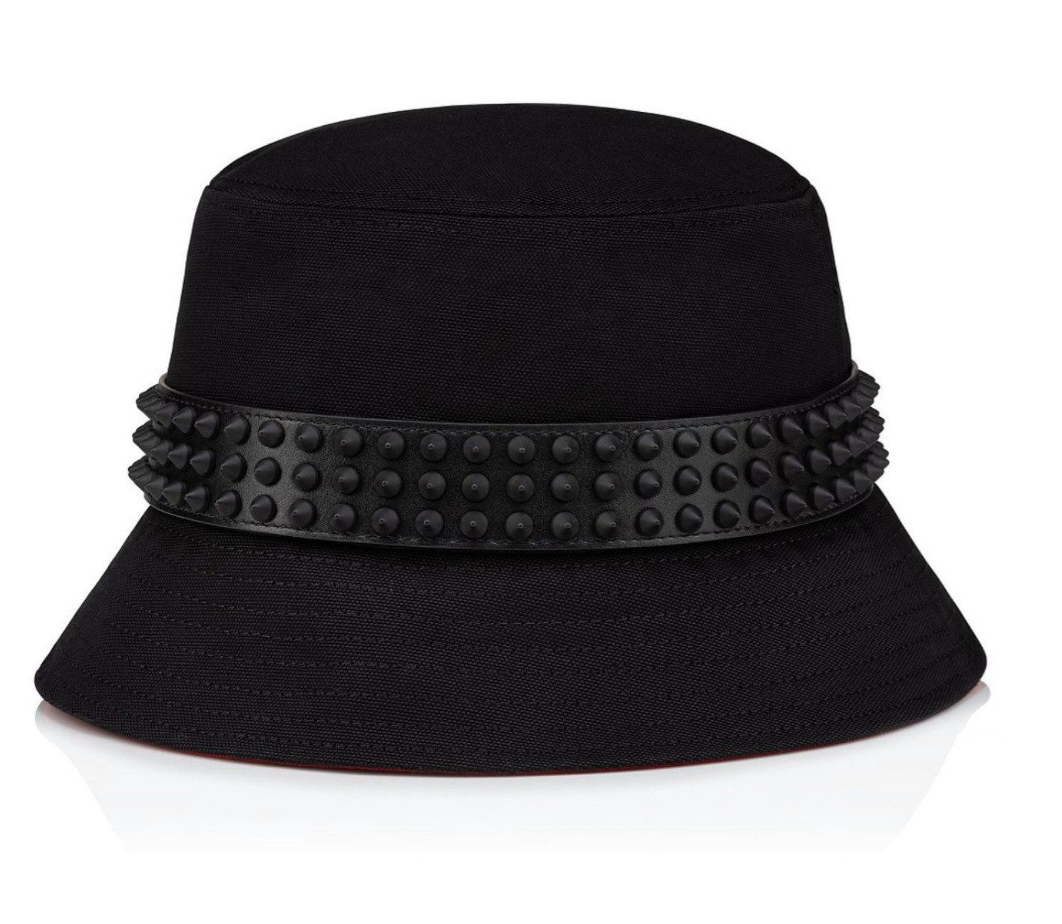 CHRISTIAN LOUBOUTIN Fischerhut Bobino Spikes Fischerhut Bucket Fisherman Hut Lederband wird von drei Reihen der für die Marke typischen Spikes