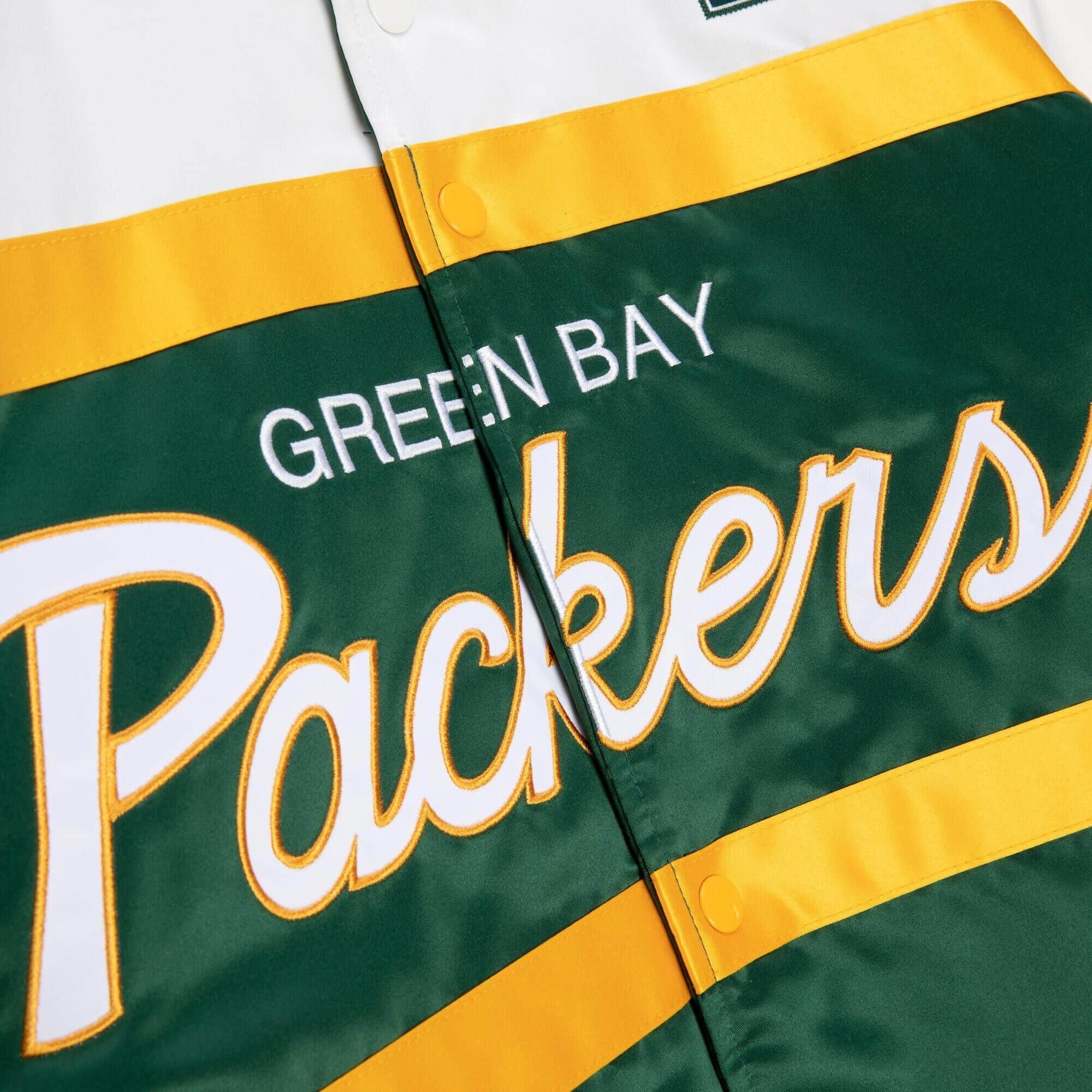 Mitchell Bay & Windbreaker Green Heavyweight Satin Ness SCRIPT Packers