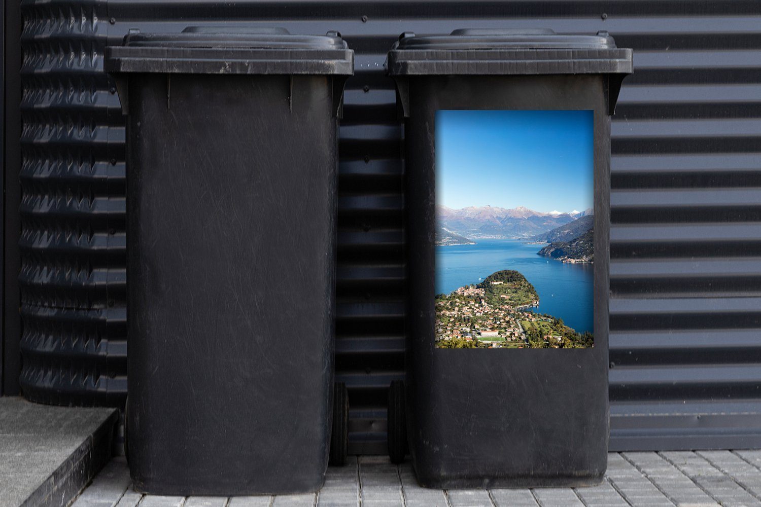 Mülltonne, - Wandsticker See - Comer MuchoWow Abfalbehälter St), (1 Mülleimer-aufkleber, Sticker, Alpen Container, Italien
