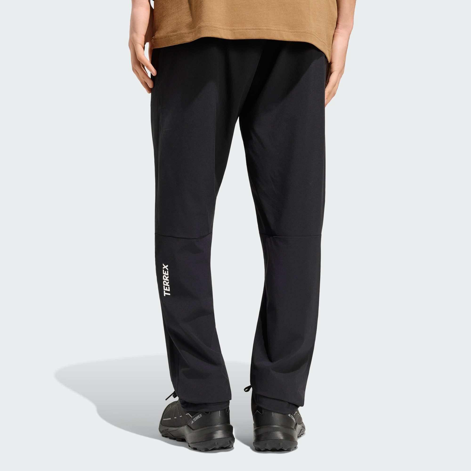 adidas TERREX Trainingshose TERREX MULTI ESSENTIALS STRETCH HOSE (1-tlg)