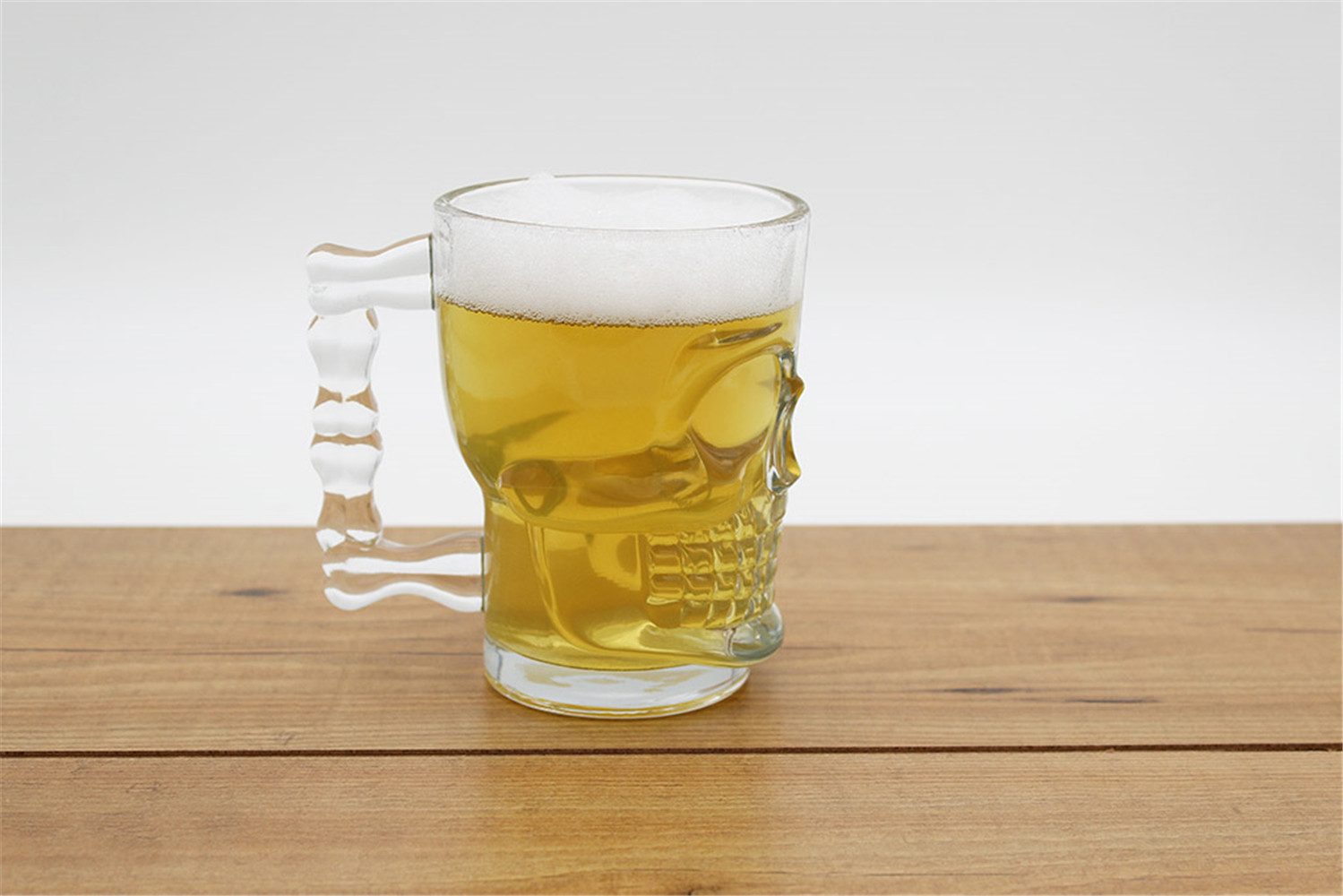 Winkee Bierglas Totenkopf Skull Schädel, 1-tlg., Glas, ca. Ø 9 x 12,5 cm, für 400 ml