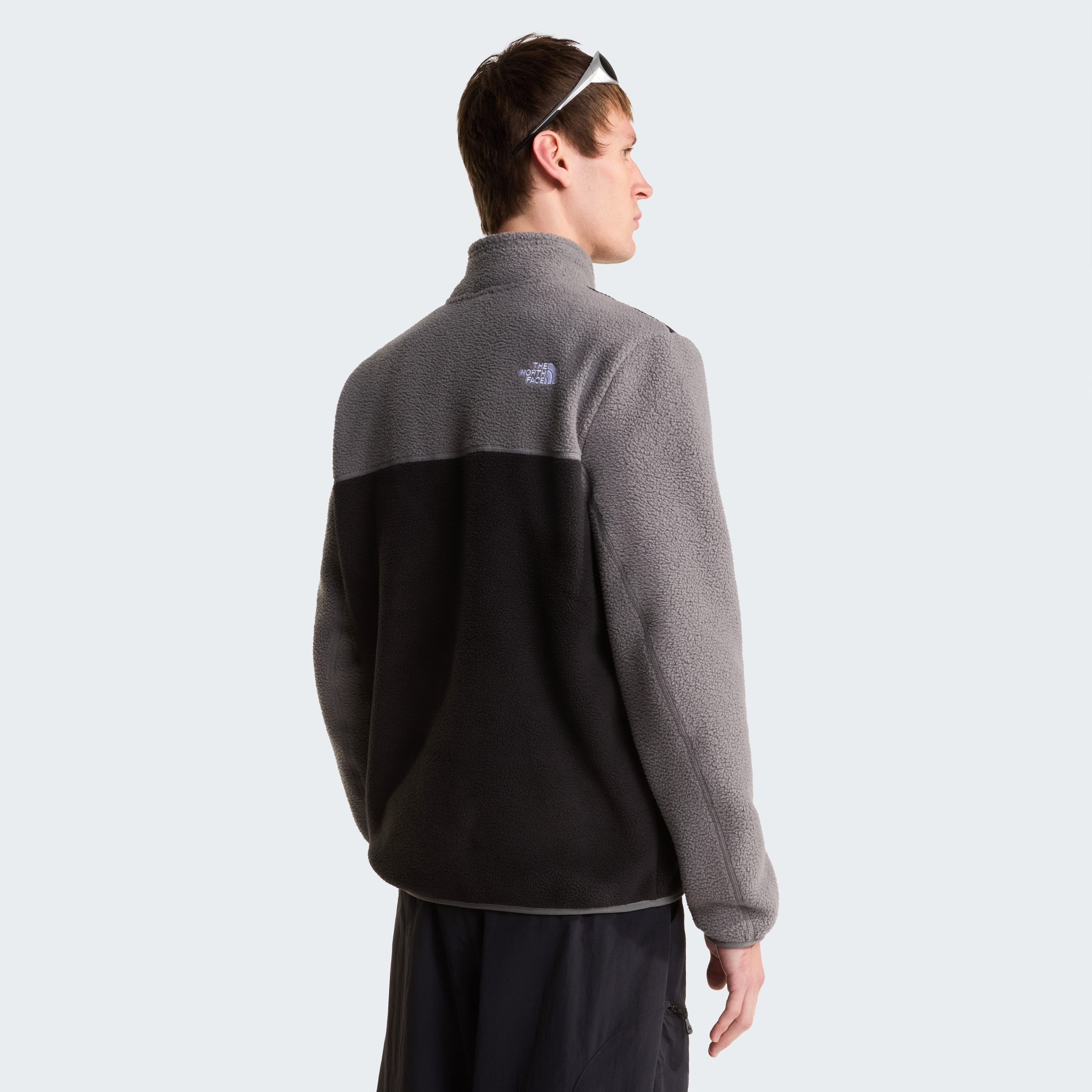 The North Face Strickfleece-Pullover M YUMIORI 1/4 ZIP aus Strickfleece, mit Stehkragen, mit Brusttasche, pflegeleicht