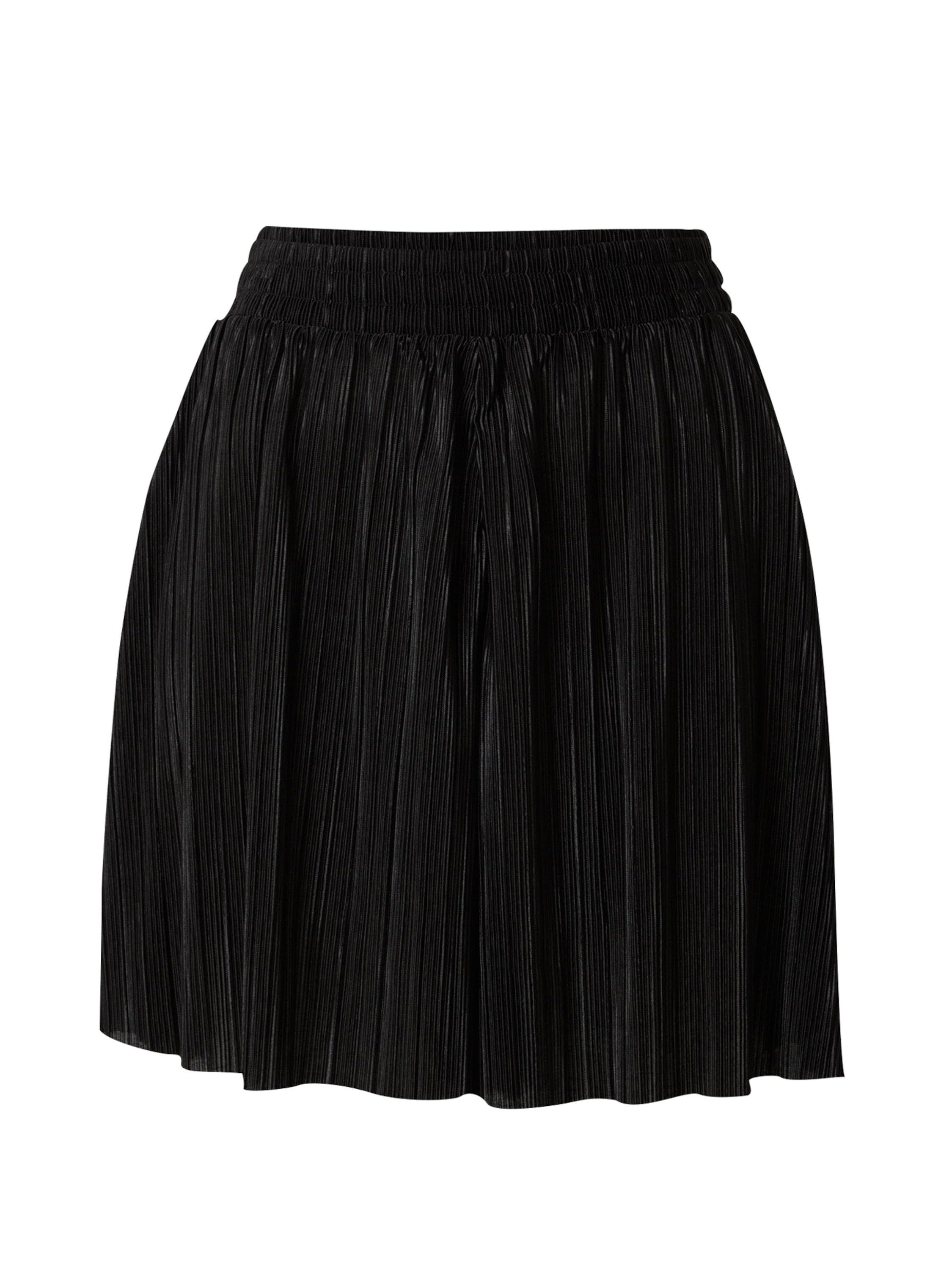 EDITED Shorts Mara (1-tlg) Plissee