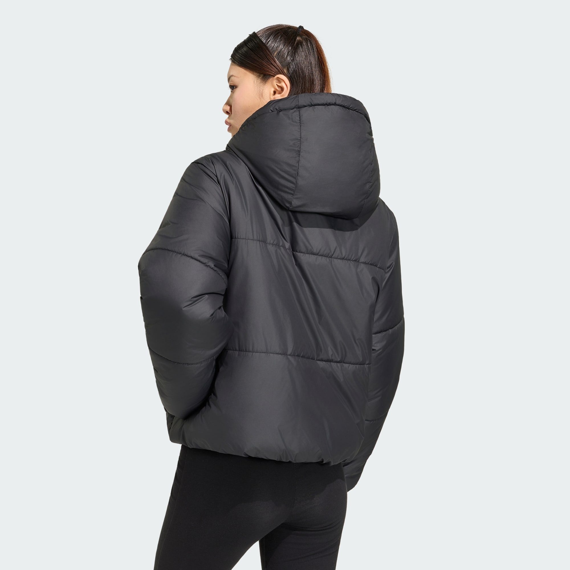 adidas Sportswear Funktionsjacke ESSENTIALS HIGHLOFT PUFFER JACKE, ISOLIERT (1-St)
