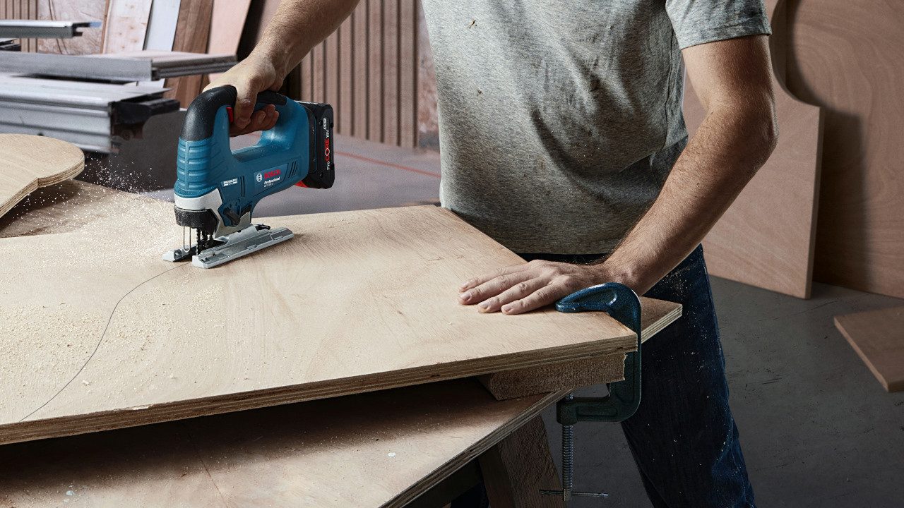 Bosch Professional Akku-Stichsäge »GST 18V-125 S«, ohne Akku, ohne Ladegerät