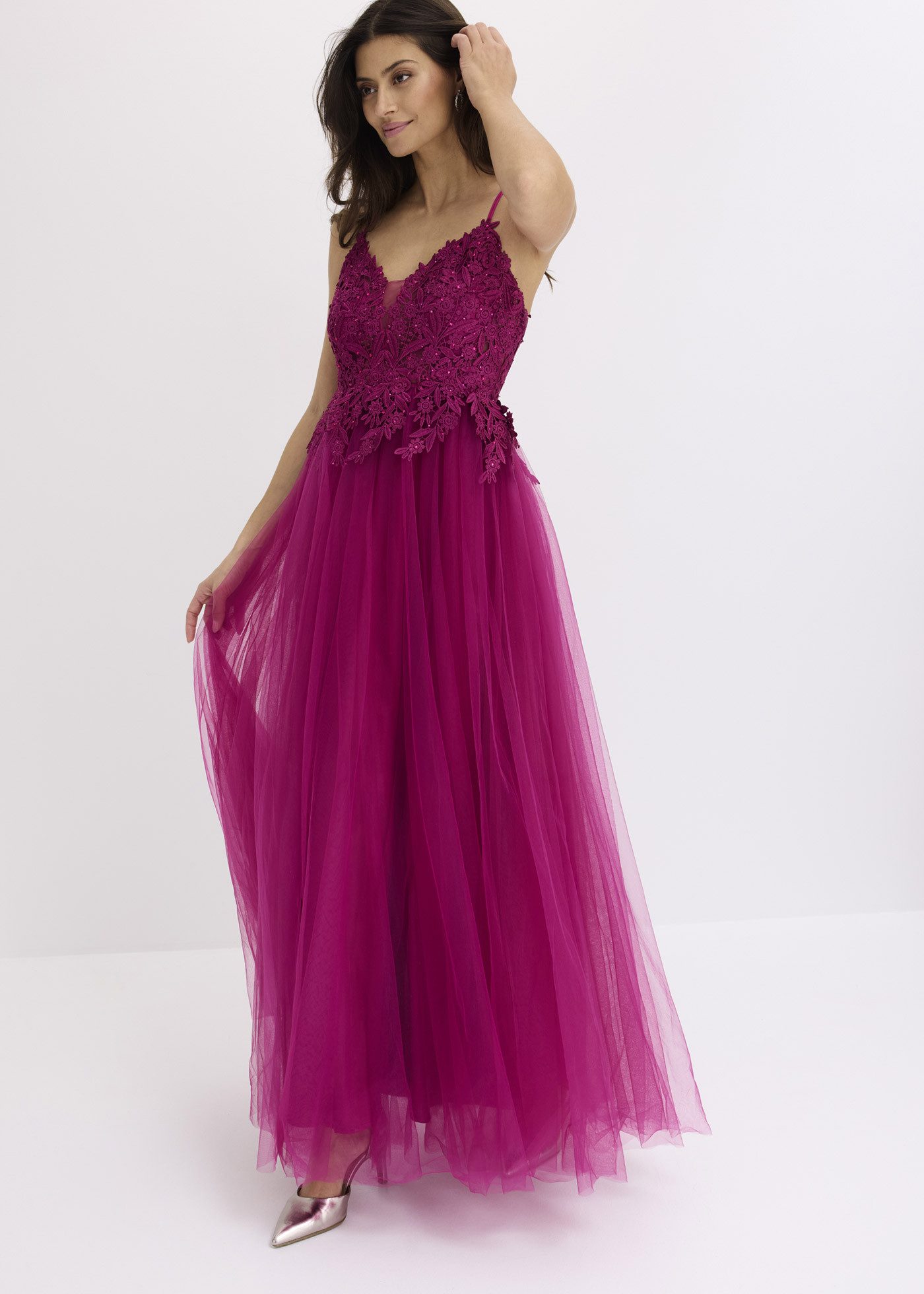 bonprix Abendkleid für festliche Anlässe, aus Tüll mit Spitze, figurbetont, Maxi-Länge