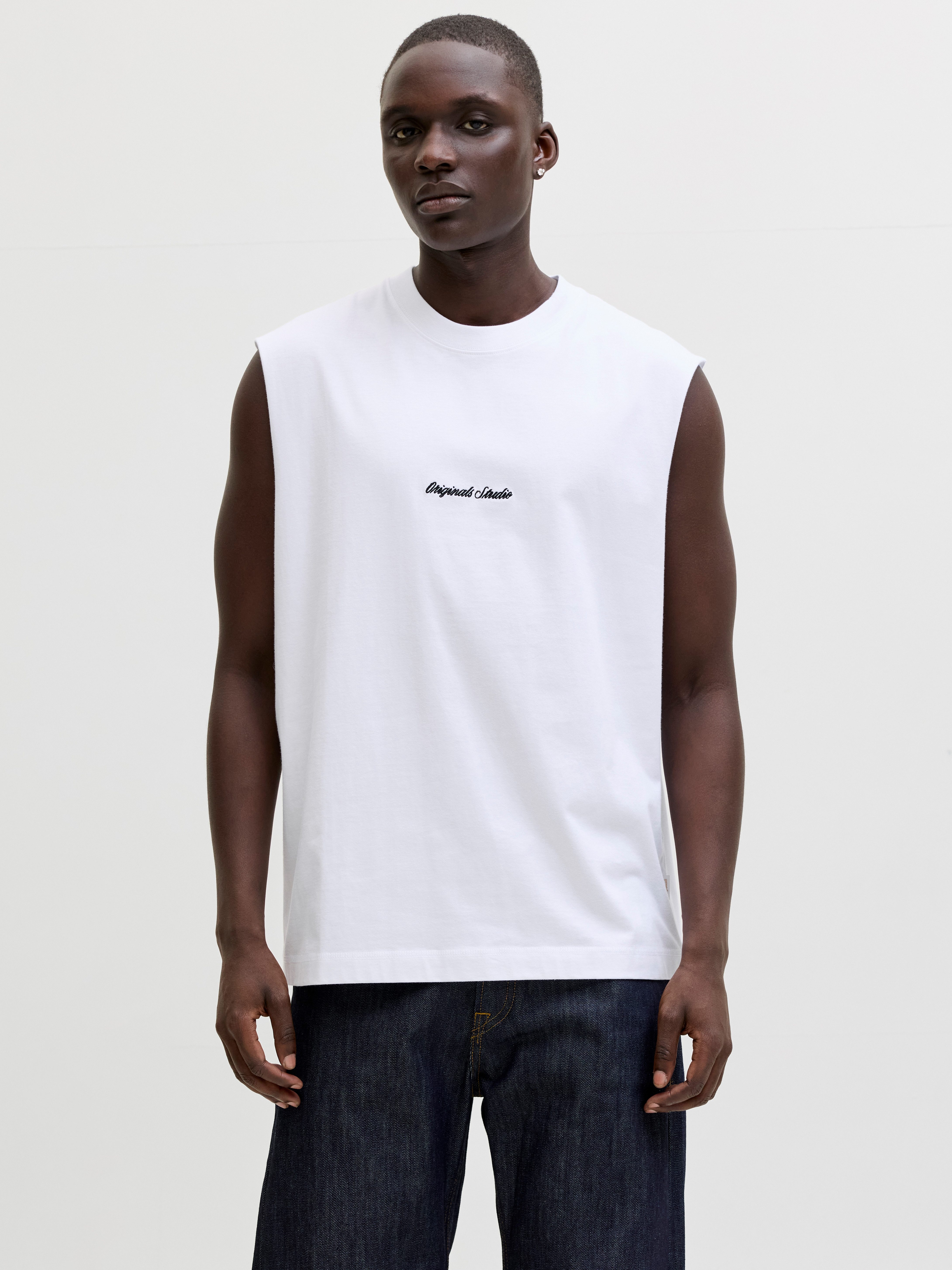 Jack & Jones T-Shirt JORNORREBRO EMB TEE SL CREW NECK LN Baumwolle, relaxed fit