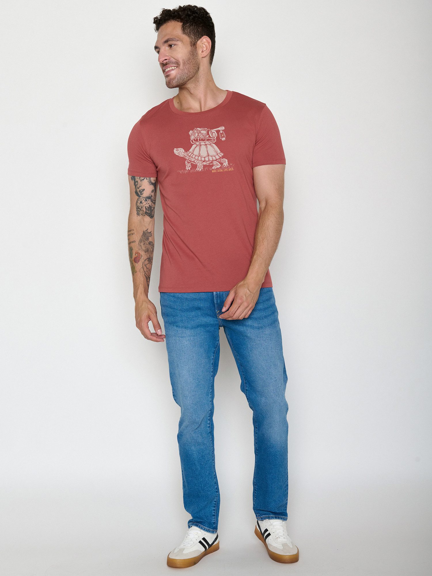 GreenBomb T-Shirt Guide Turtle Walk (1-tlg., 1) klassischer Schnitt, tailliert, Rundhalsausschnitt, Bio-Baumwolle