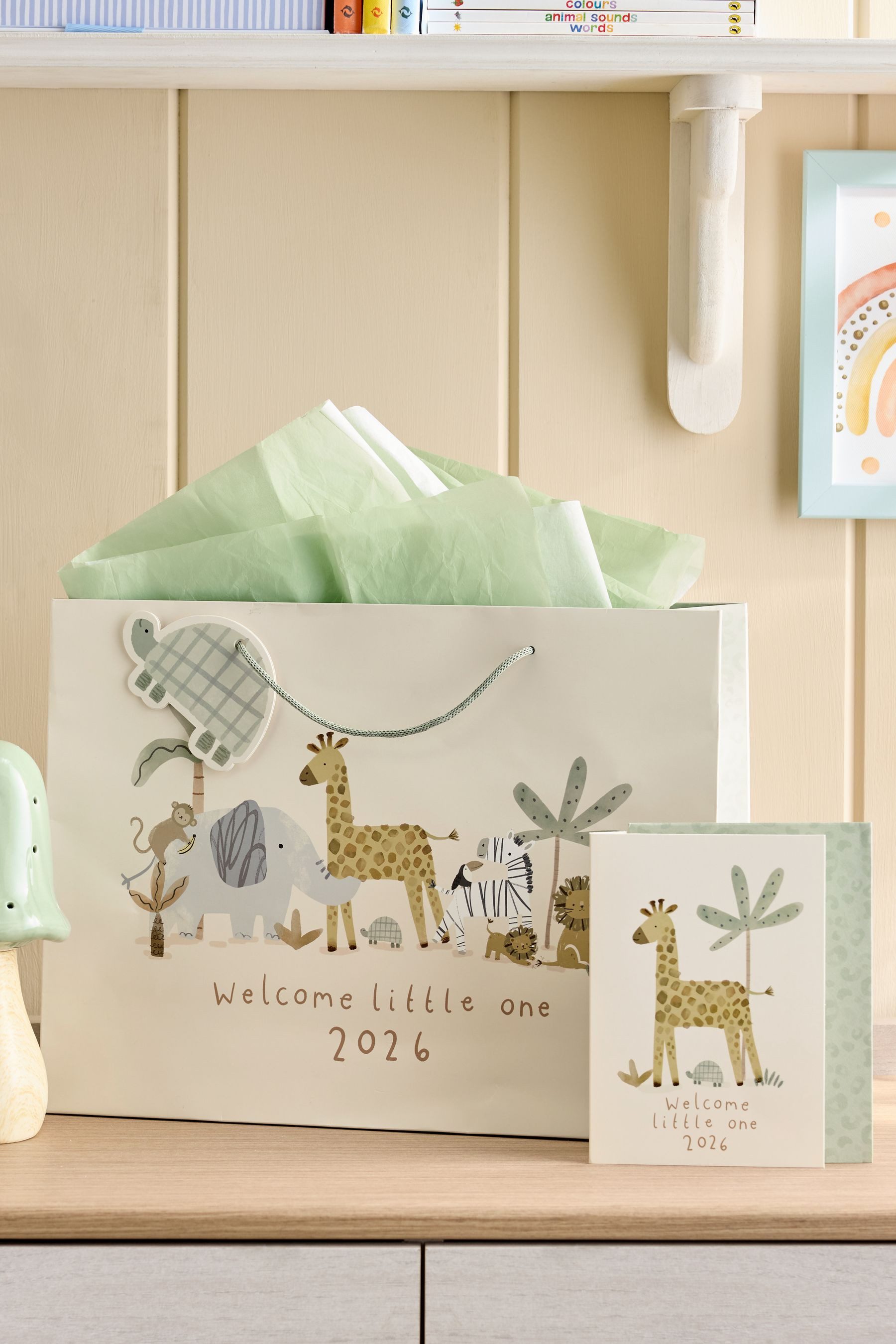 Next Geschenkpapier Geschenktüte und Karte, Safari Born in 2026, (1St)
