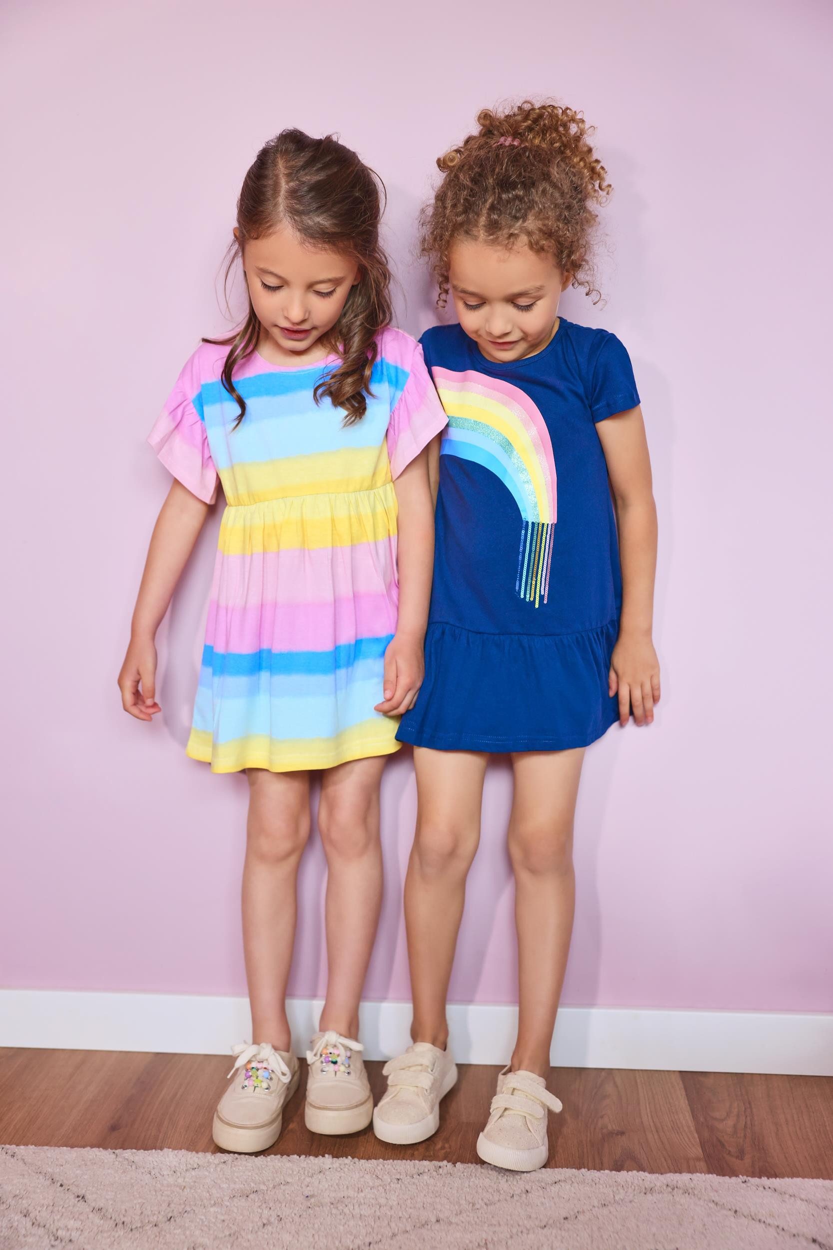 Blue Seven Jerseykleid (1-tlg) mit großem Frontmotiv mit Pailletten