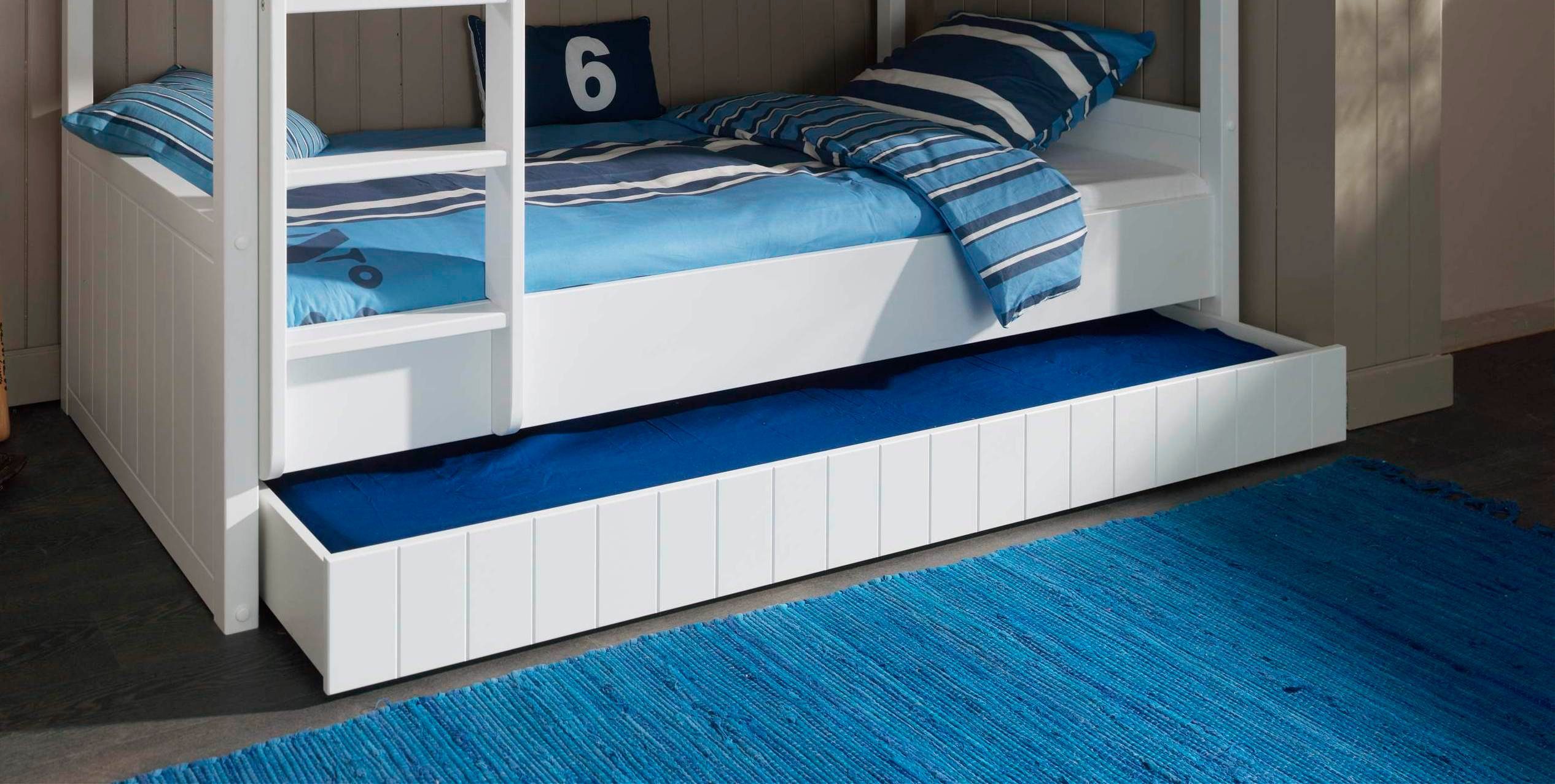 Vipack Bettschubkasten (Made in Europe), Front mit Rillenprofilen, lackierte Oberfläche, Rollenführung