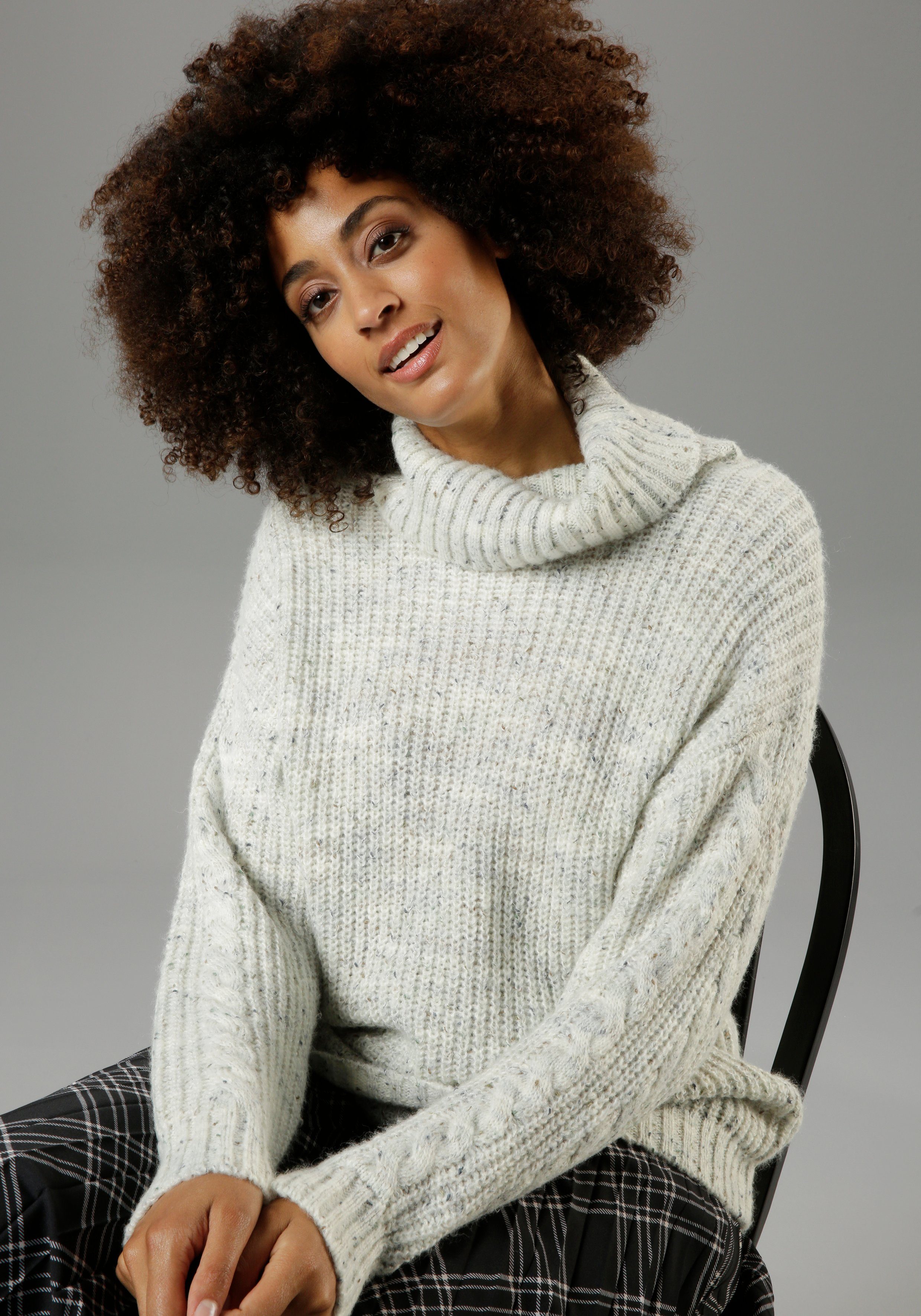 Aniston CASUAL Rollkragenpullover aus trendigem Melange-Garn günstig online kaufen