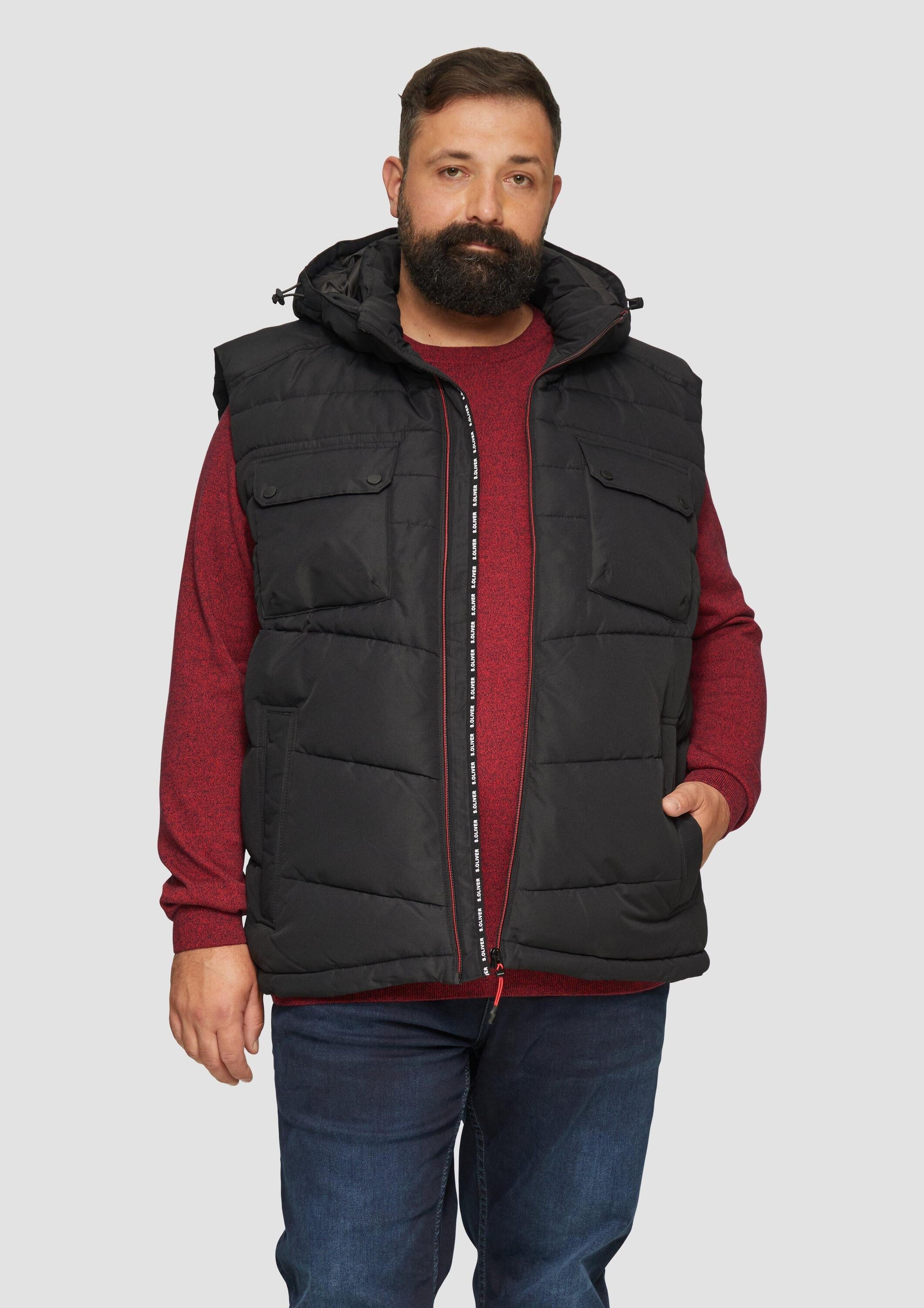 s.Oliver Outdoorjacke Outdoor-Weste Gesteppte Weste mit abnehmbarer Kapuze