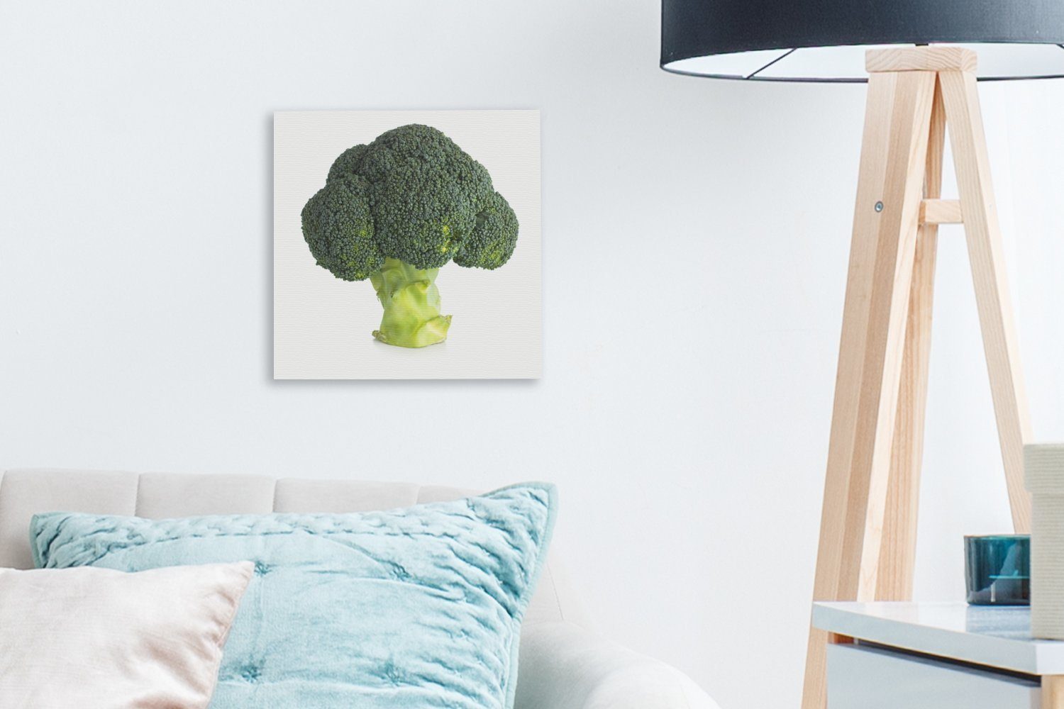 OneMillionCanvasses® Leinwandbild Brokkoli vor einem St), Leinwand (1 weißen Hintergrund, Bilder Wohnzimmer für Schlafzimmer