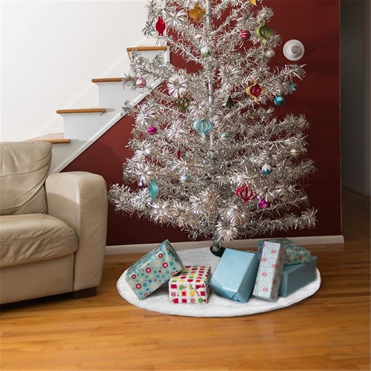 Weißer Schneeflockendruck TUABUR Plüsch-Weihnachtsbaumrock mit silbernem Weihnachtsbaumdecke