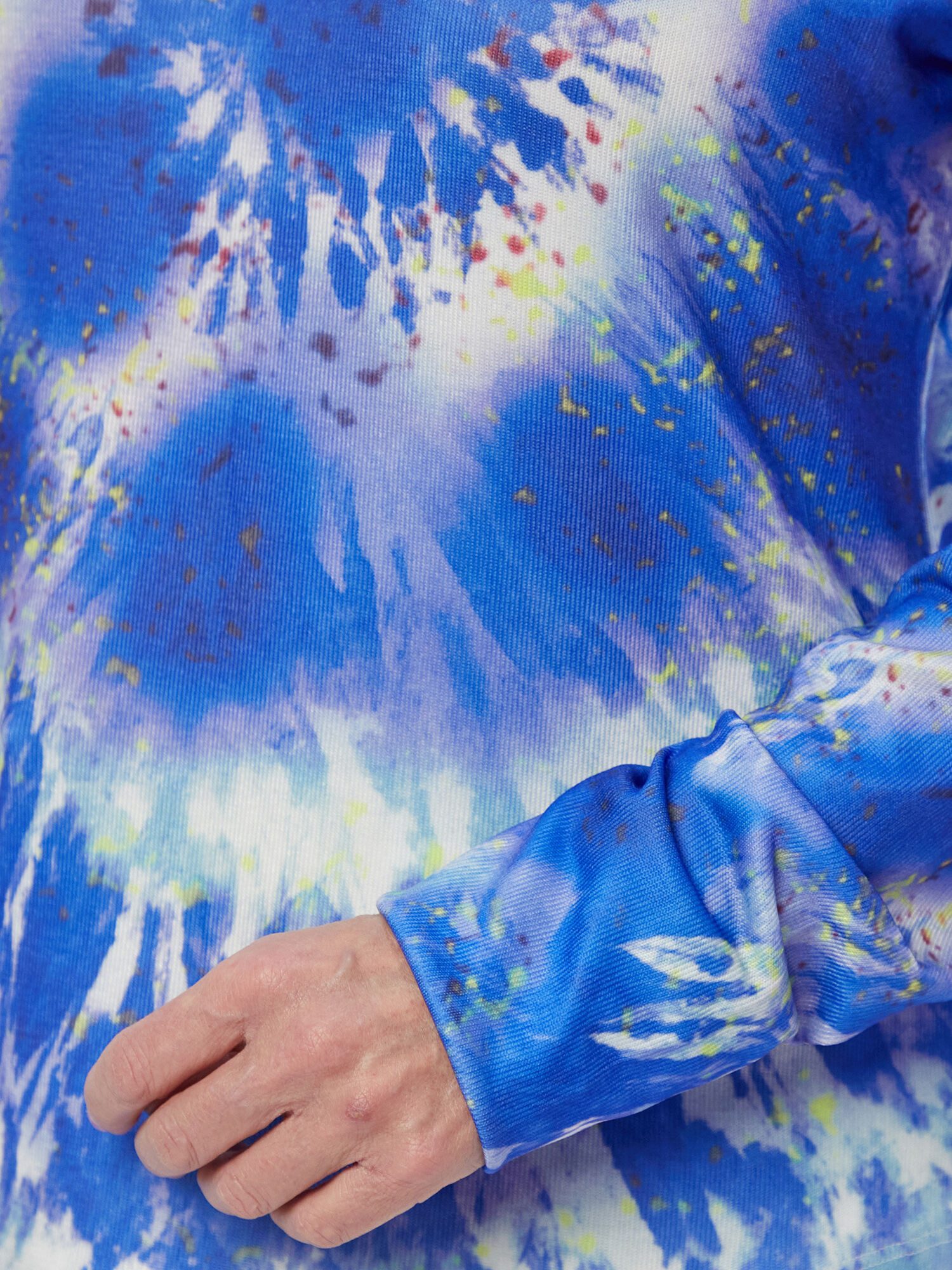 PUNTO & FILO Strickpullover Sweatshirt figurumspielend mit Batikdruck