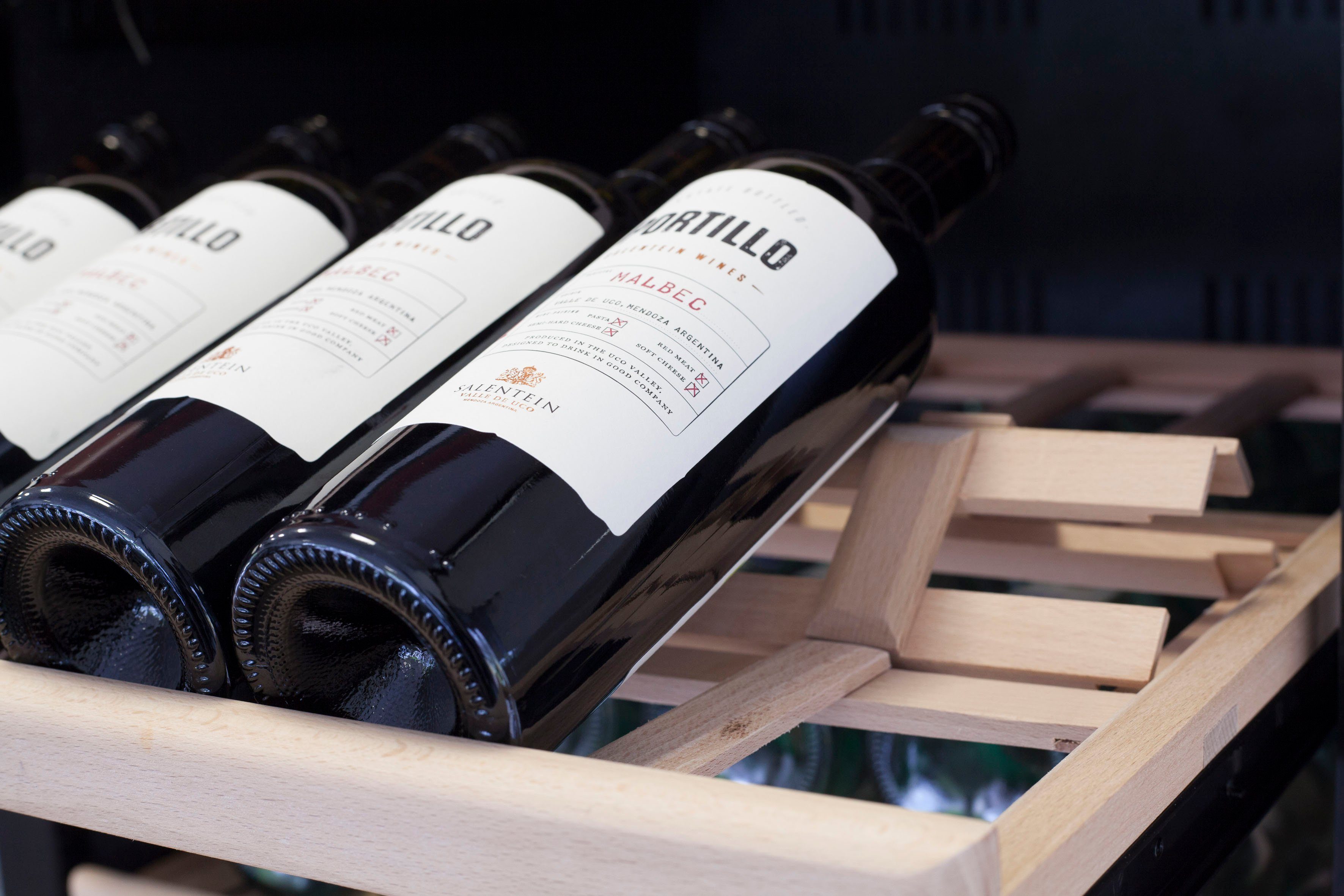 Caso Weinkühlschrank 730, für 180 Standardflaschen á 0,75l,WineComfort 1800 Smart