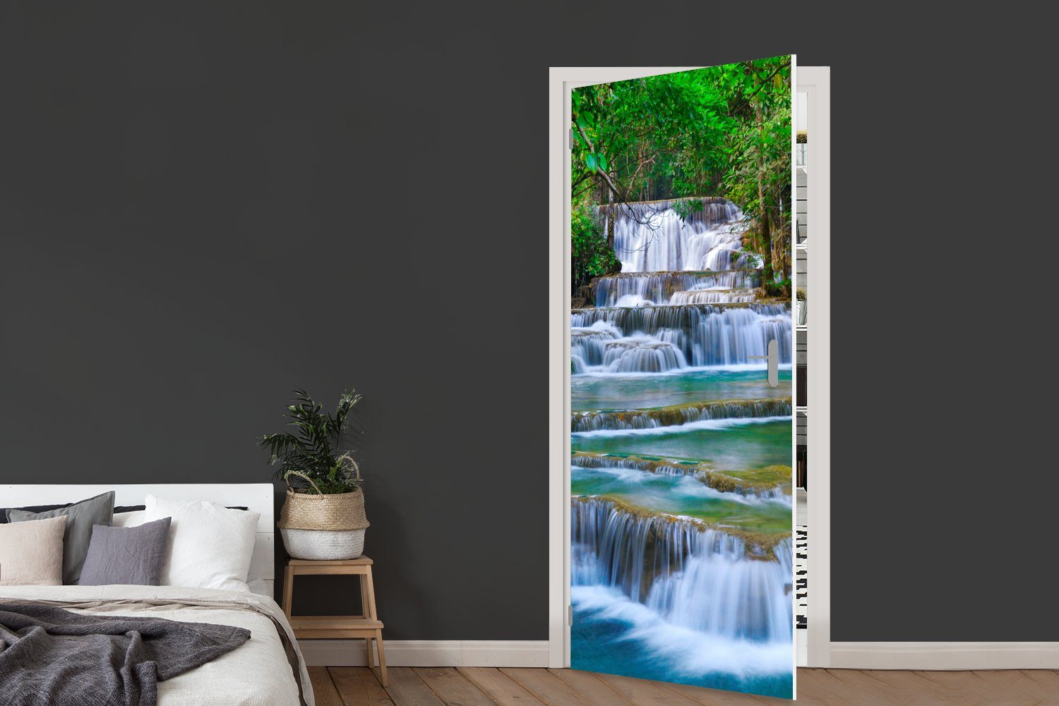 bedruckt, Dschungel, Tür, - 75x205 Bäume Türtapete - für (1 Fototapete cm MuchoWow St), Türaufkleber, - Wasserfall Natur Matt,