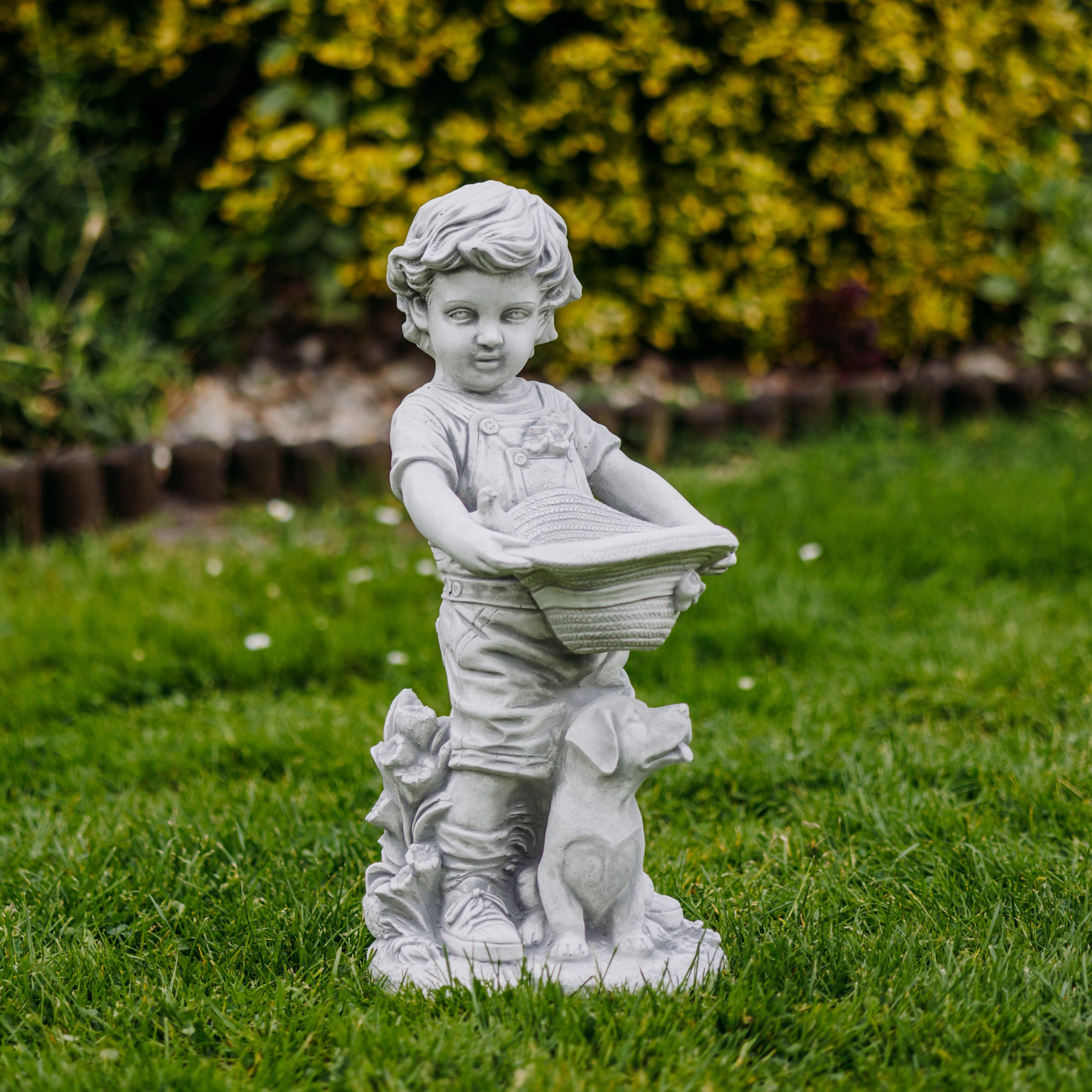 gartendekoparadies.de Gartenfigur Jungen Figur mit bepflanzbaren Hut, Steinfigur, H. 52 cm, 16 kg, Frostsicher