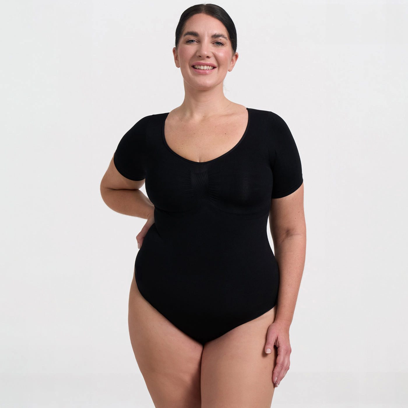 Creamy Fabrics Miederbody T-Shirt Bodysuit Sculpting Shapewear mit String-S günstig online kaufen