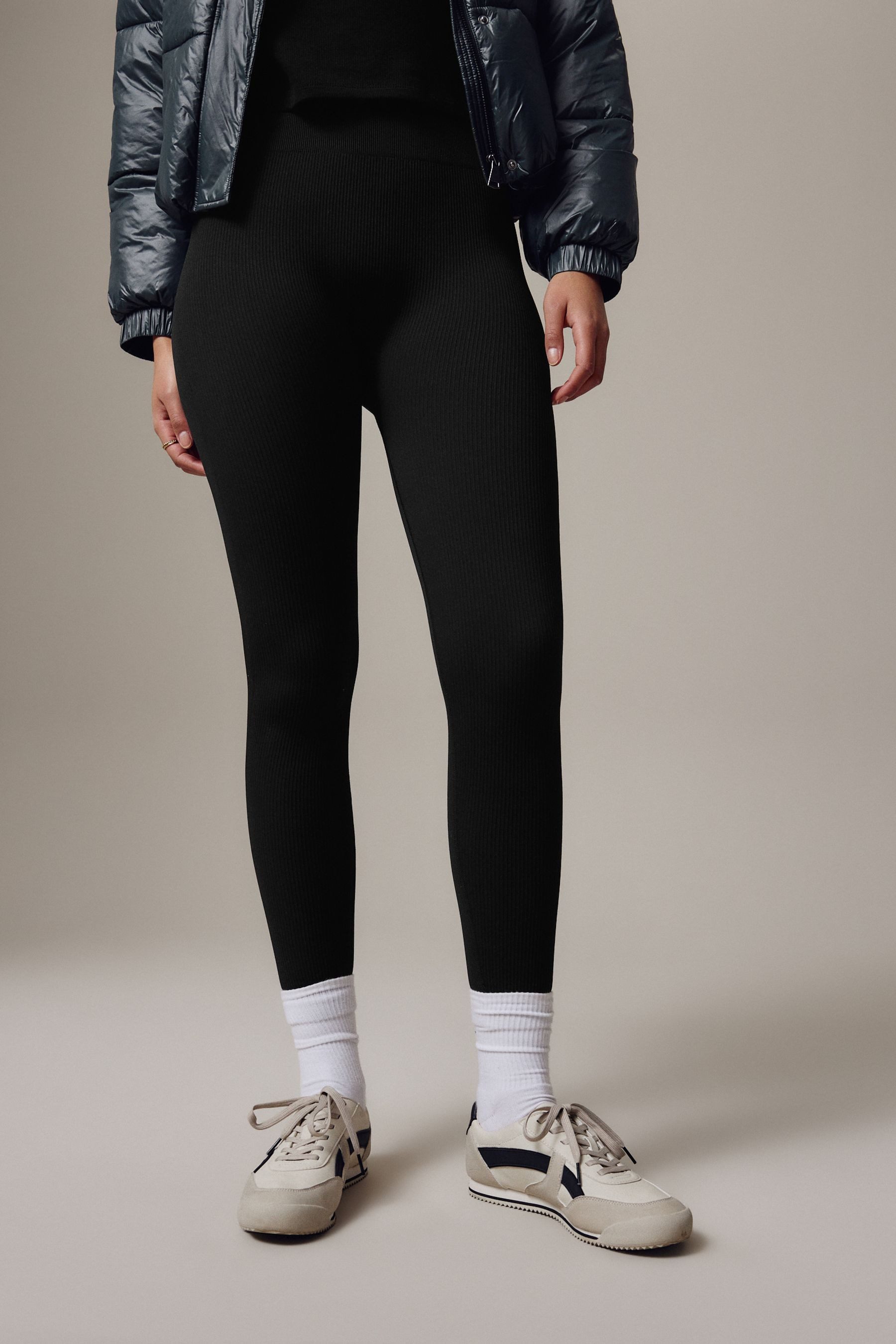 Next Highwaist Leggings Gerippte Leggings mit hoher Taille (1-tlg) – Bild 4 von 5