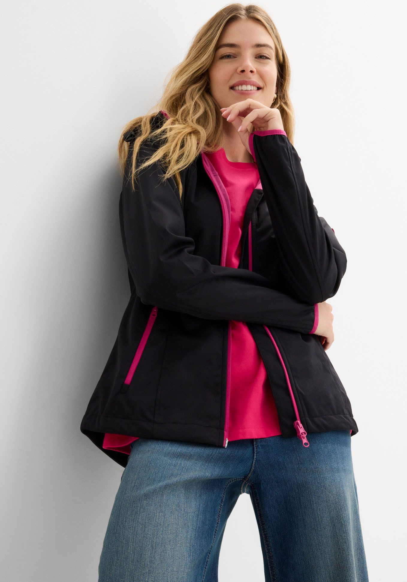 bonprix Softshelljacke leichtes Material, mit 2-Wege-Reißverschluss, mit Daumenlöchern