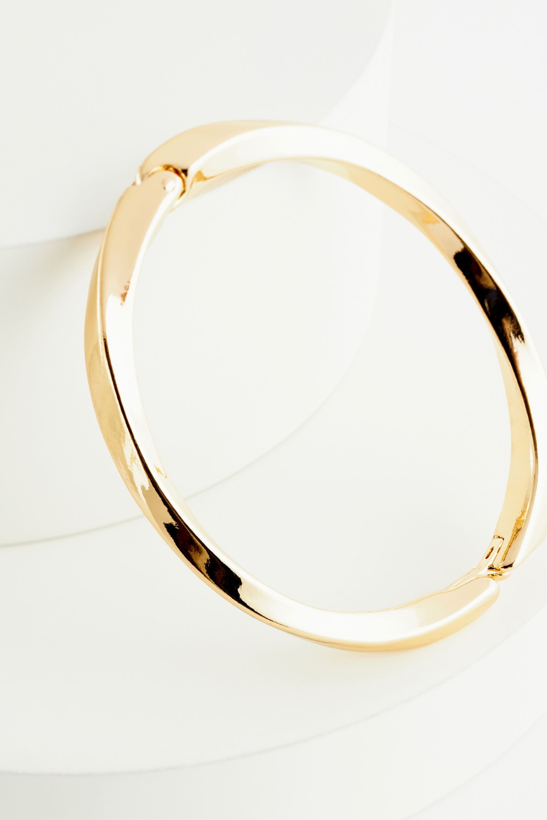 Next Armreif Gedrehter Armreif aus recyceltem Zink (1-tlg) günstig online kaufen