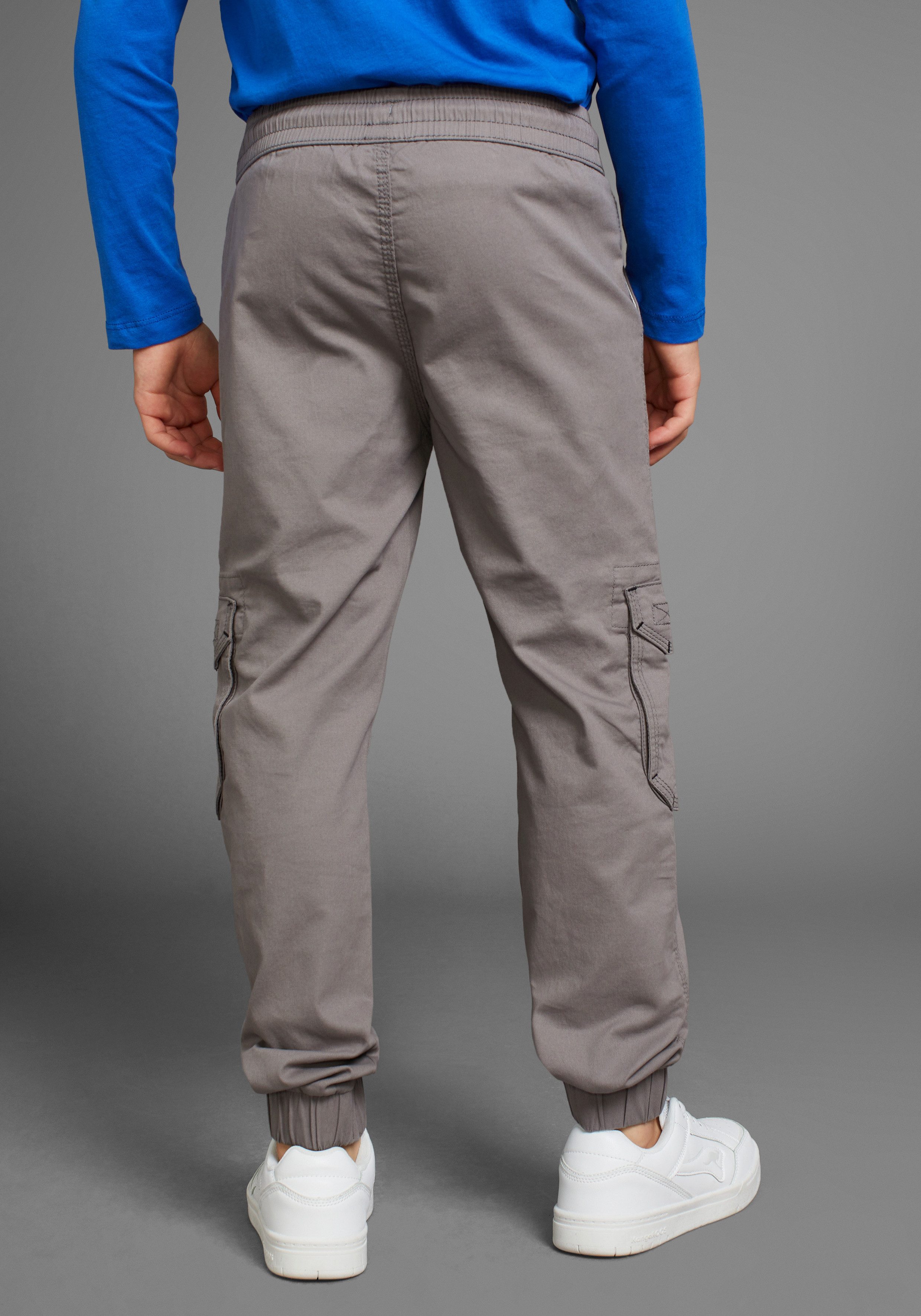 KIDSWORLD Cargohose, bequeme Schlupfform mit Stretch