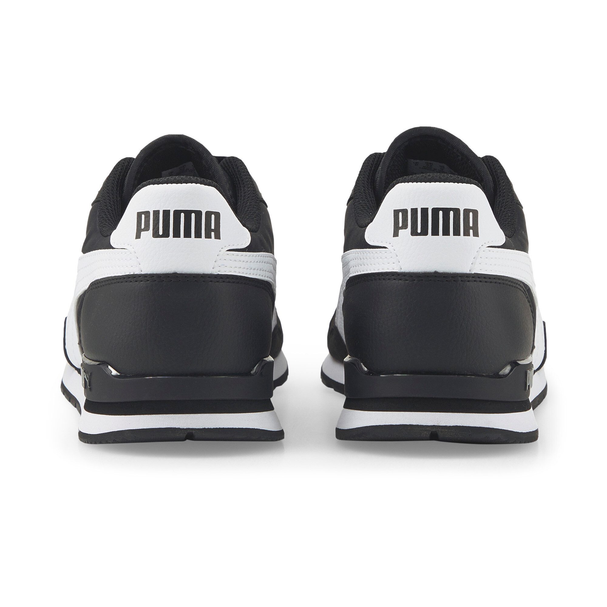 PUMA ST RUNNER V3 NL Sneaker für sportliche Aktivitäten und Streetwear, mit SOFTFOAM+ Dämpfung