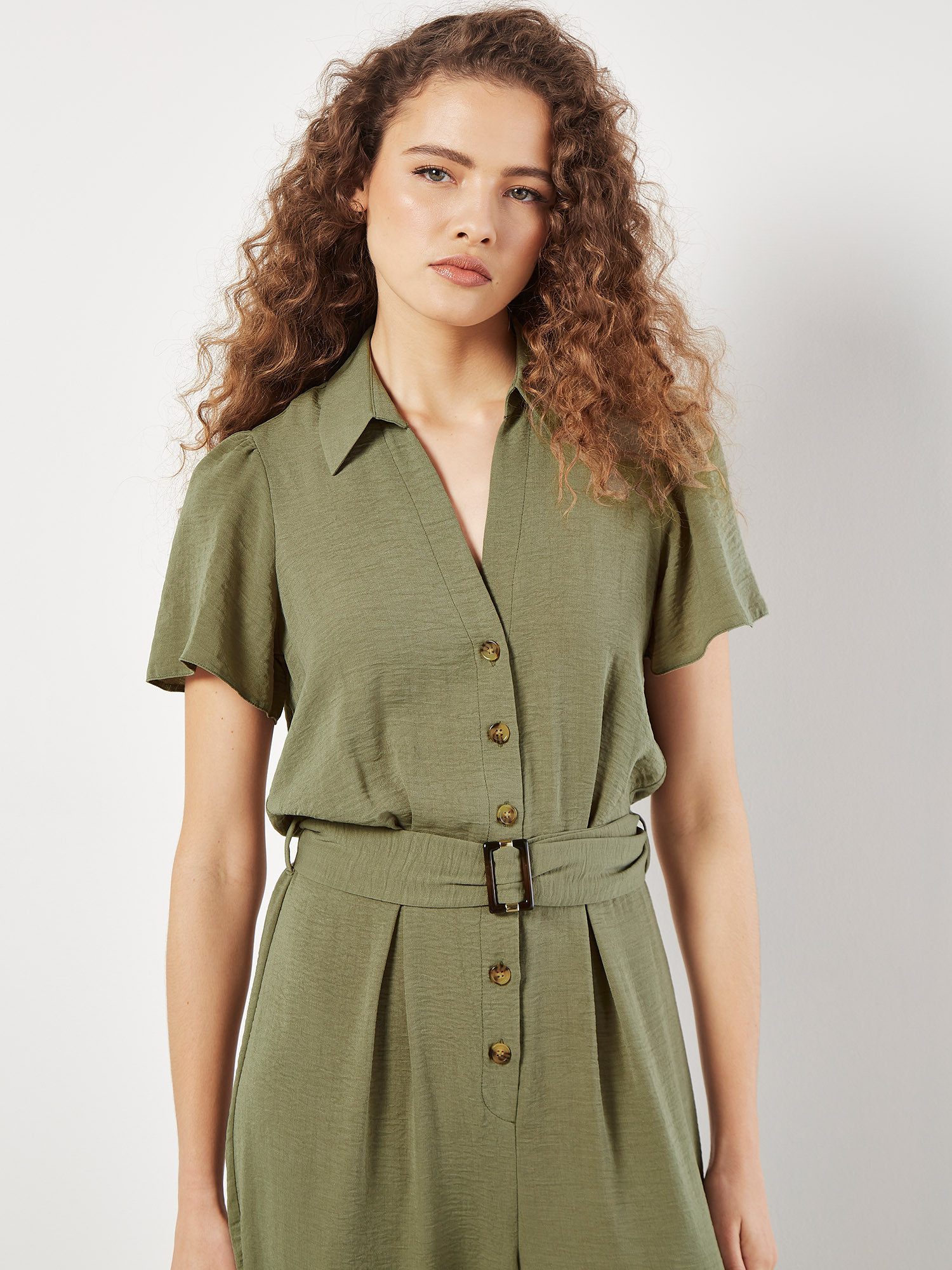 Apricot Jumpsuit Gathered Sleeve Button Down günstig online kaufen
