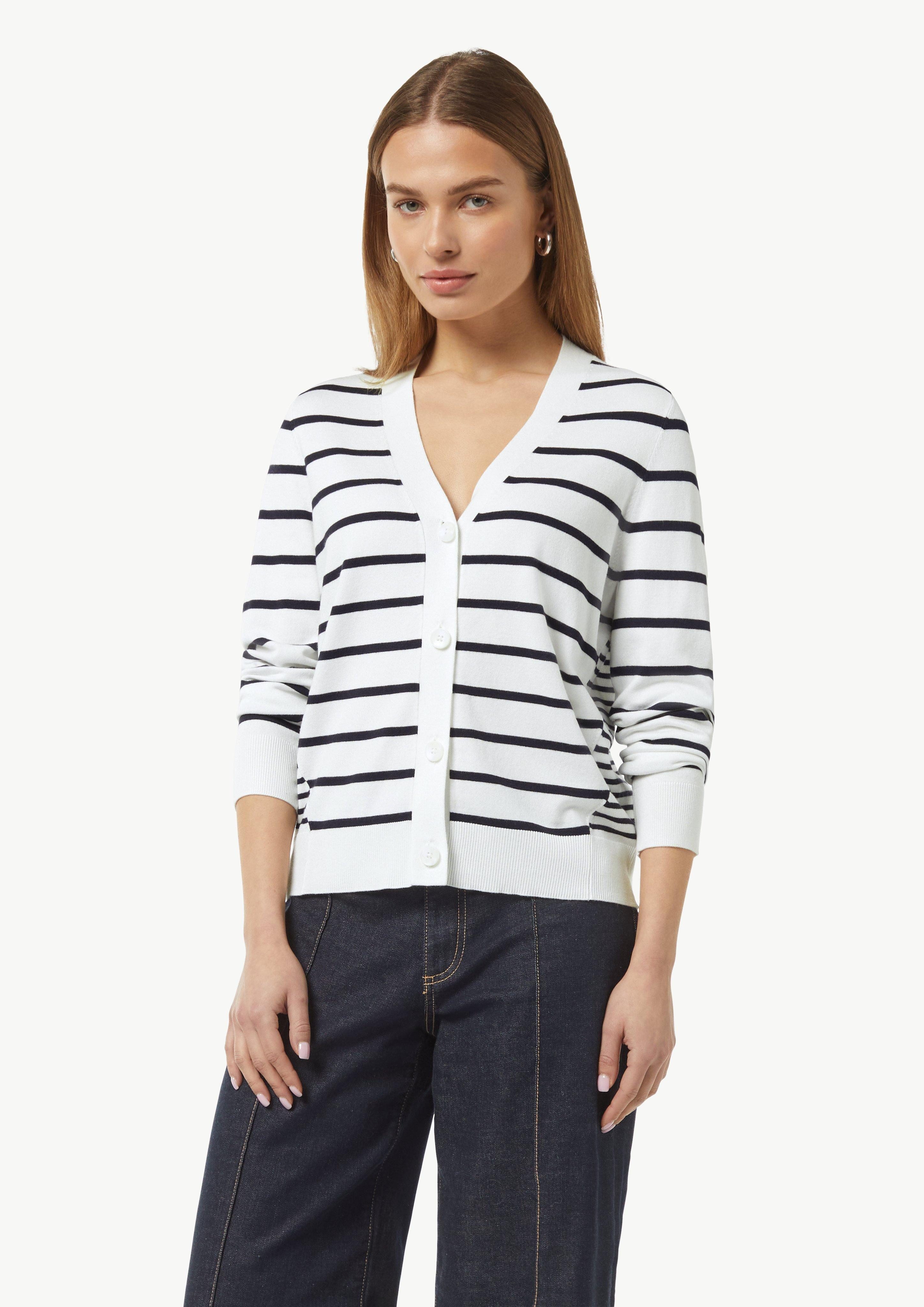 Strickjacke Strickjacke mit variierendem Streifenmuster