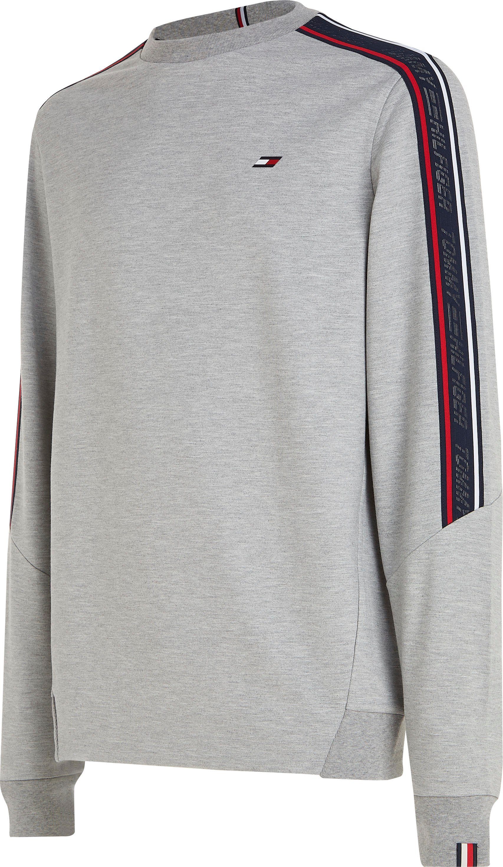 Tommy Hilfiger Sport Sweatshirt TEXTURED Tommy Logoband CREW Oberarmen Schultern Grey Light TAPE mit Heather über und Hilfiger