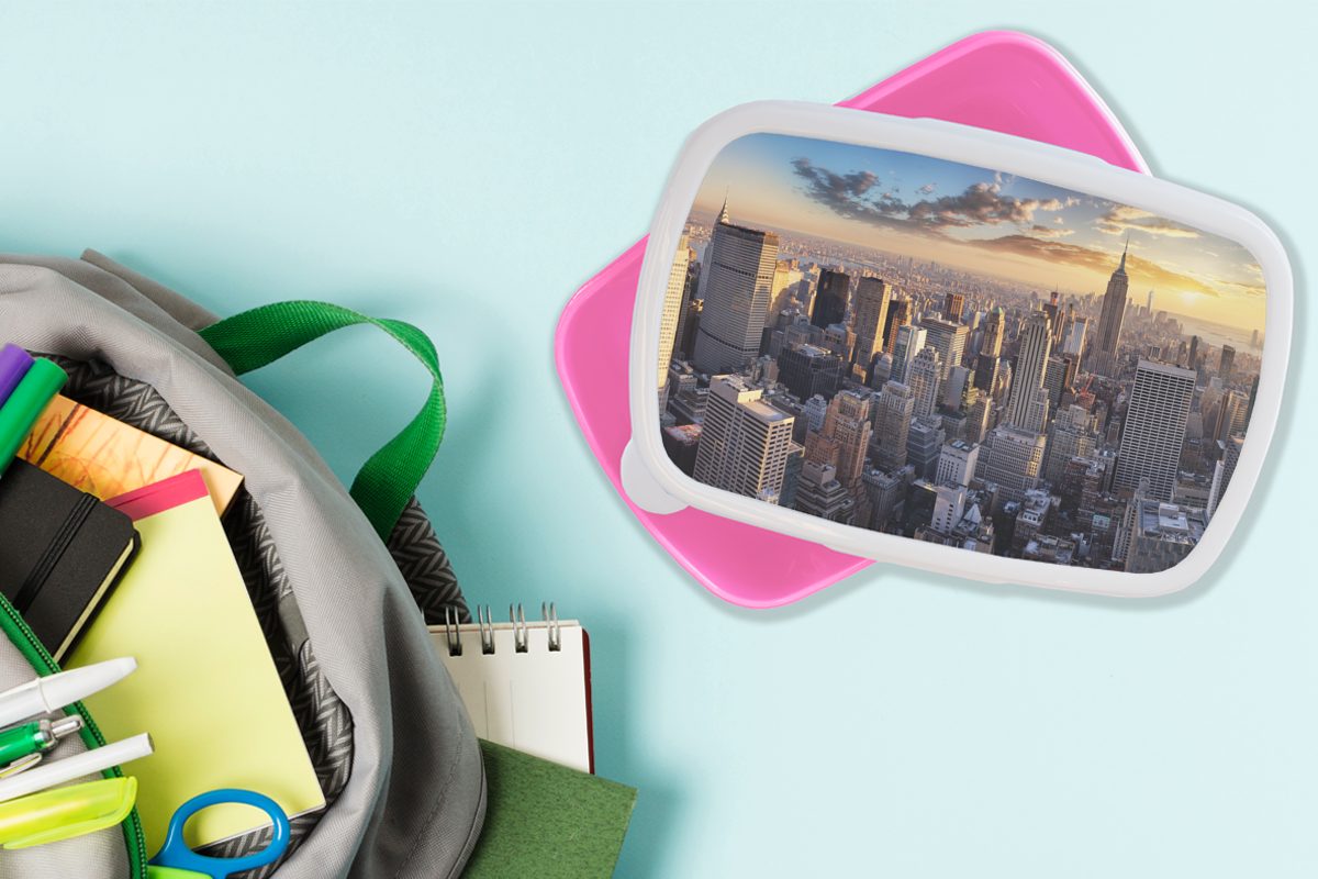 MuchoWow Lunchbox New York - - rosa Brotdose Skyline für Brotbox Snackbox, (2-tlg), Kunststoff Kinder, Mädchen, Erwachsene, Wolken, Kunststoff