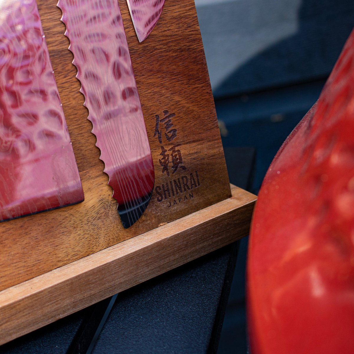 Shinrai Holz Magnet-Messerblock Akazienholz Messerblock - Messer Magnetisch, - Japan ohne