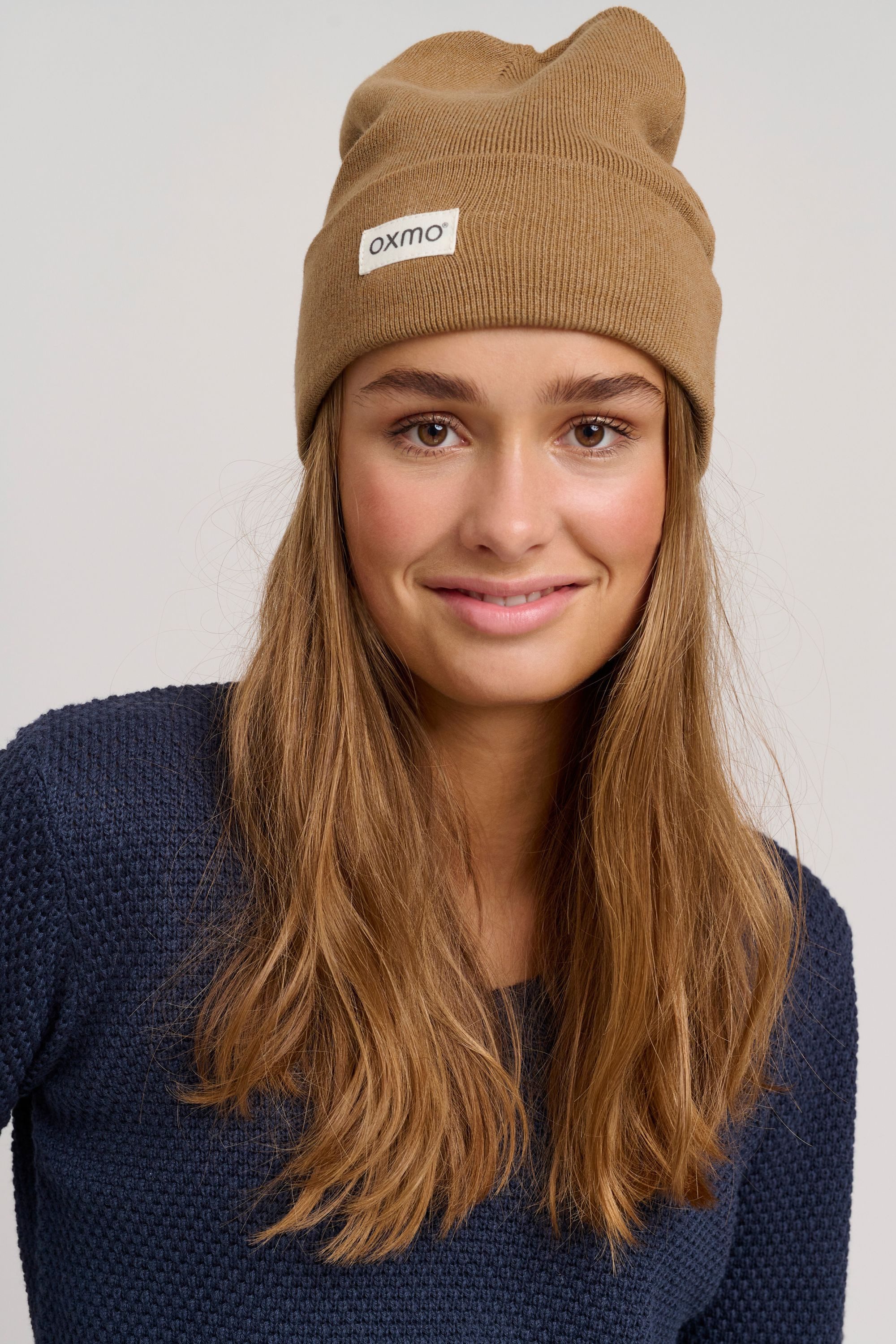 OXMO Beanie OXBiene Strickmütze mit Logobadge günstig online kaufen