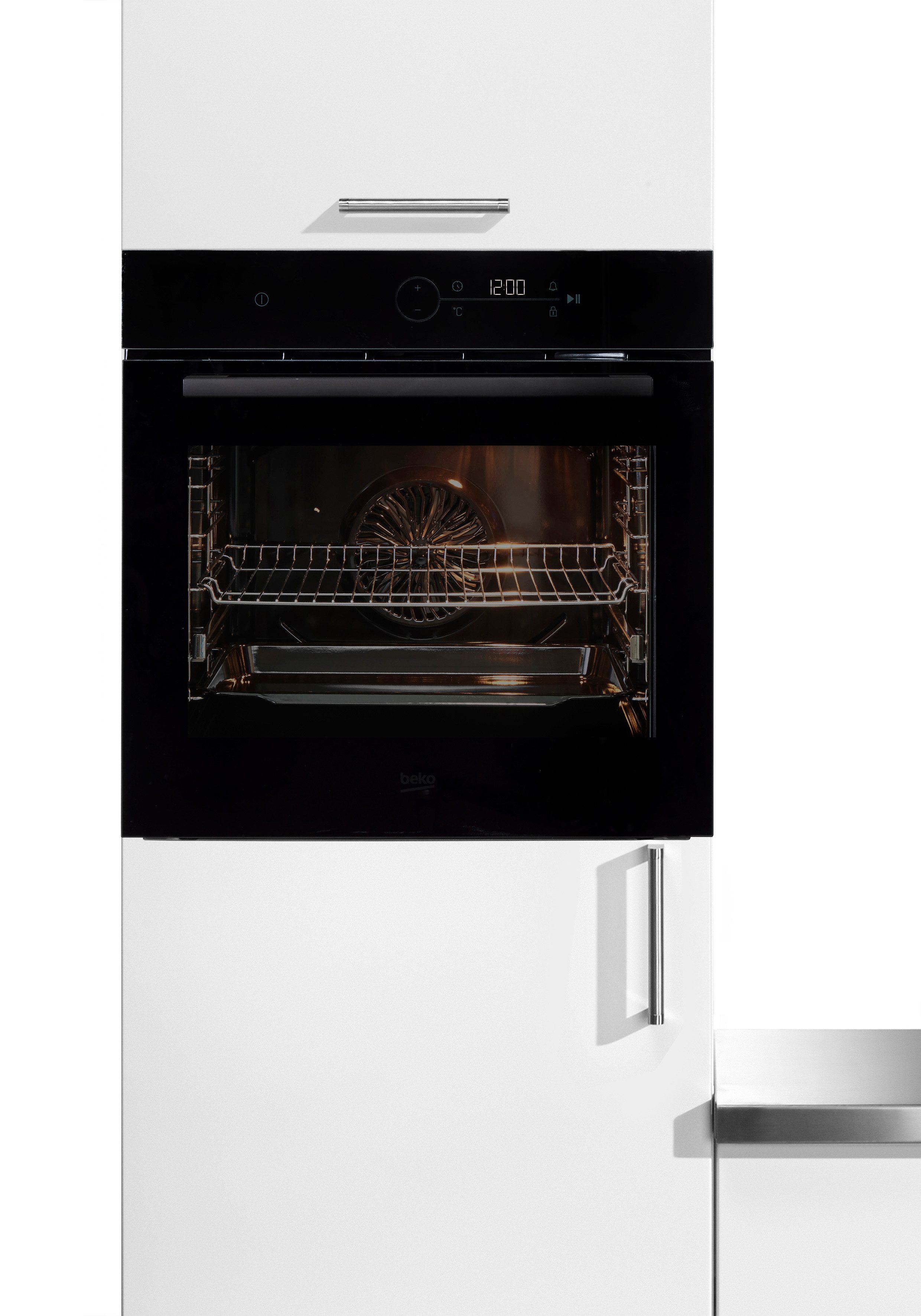 BEKO Einbaubackofen BCBIM17400B, mit 1-fach-Teleskopauszug, SteamShine, Mit AirFry knusprig frittieren im Ofen – ganz ohne zusätzliches Fett