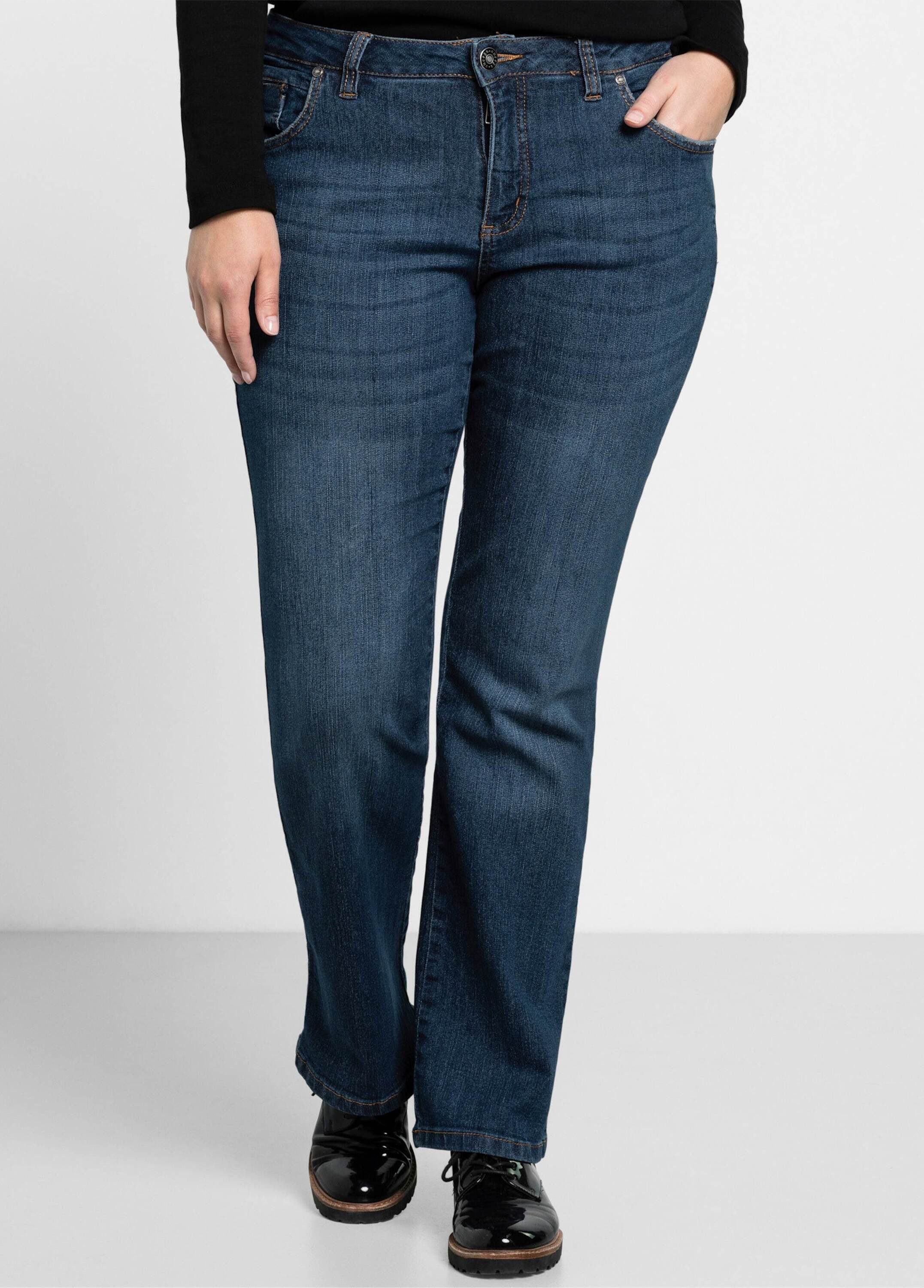 Sheego Bequeme Jeans Bootcut-Jeans in 5-Pocket-Form, mit Used-Effekten
