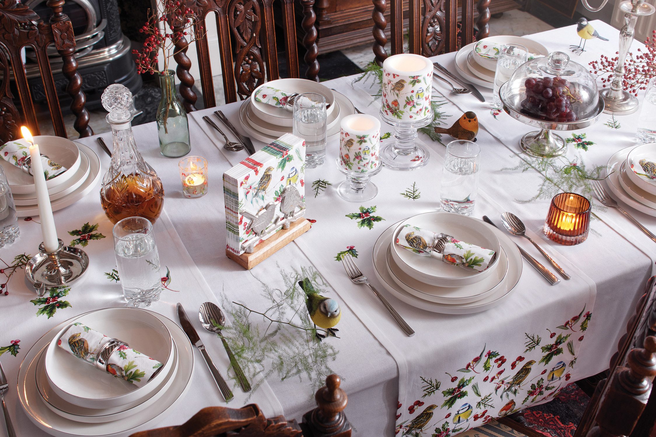 Ambiente® Tischläufer Birds in winter (1-tlg, 1-teilig), Tischläufer Tischd günstig online kaufen