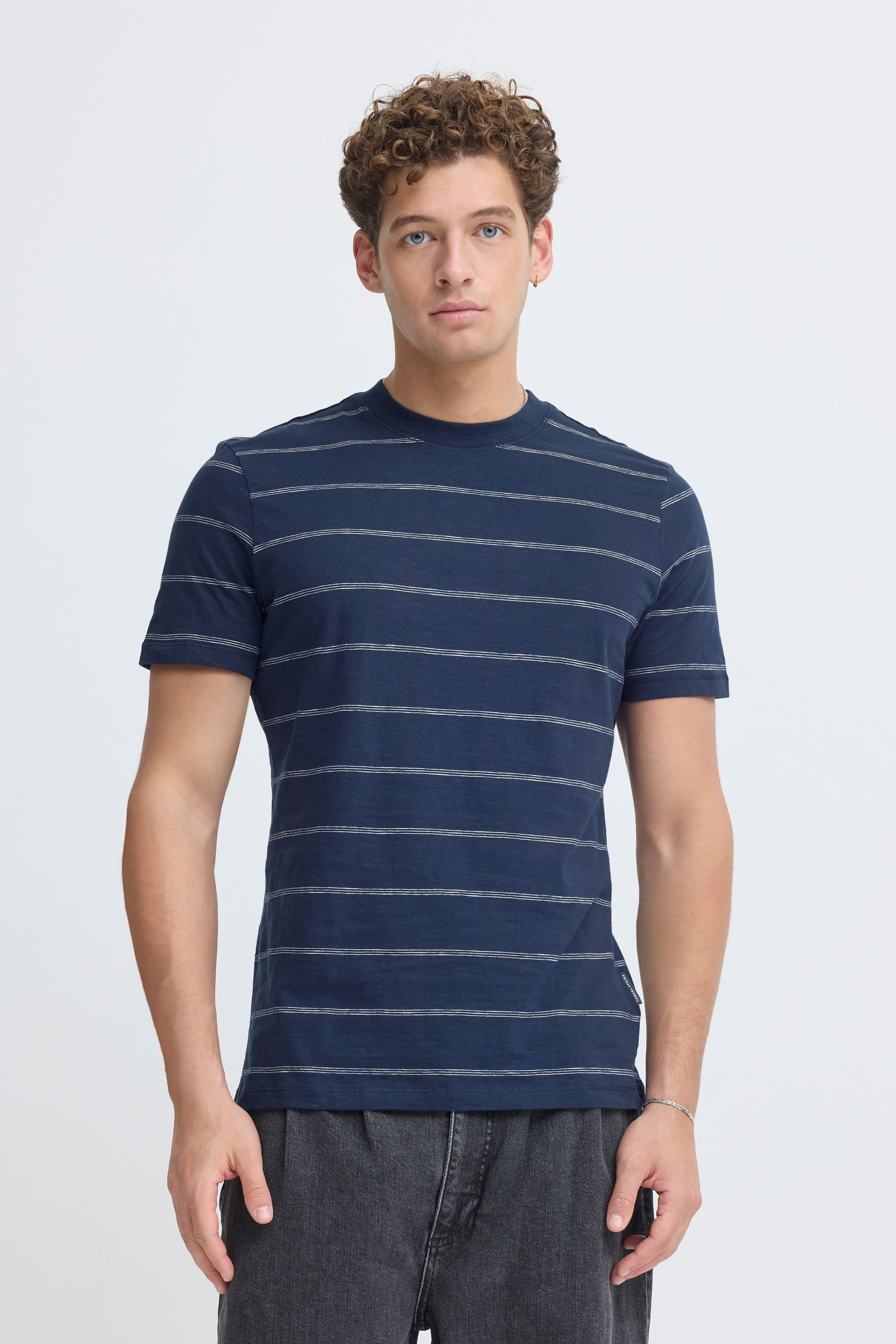 Rundhalsshirt CFLie
