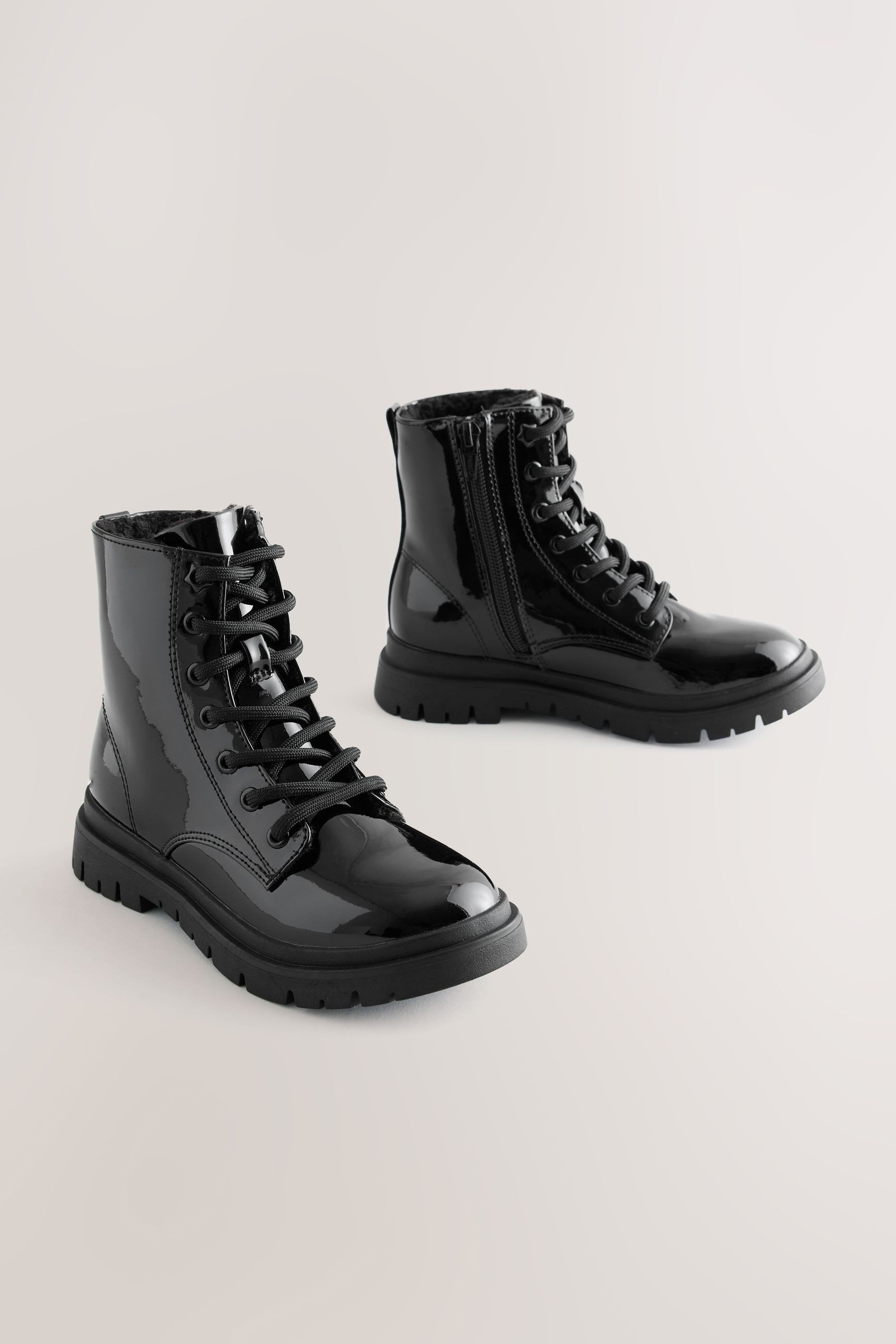 Next Warm gefütterte Schnürstiefel, weite Passform Schnürstiefel (1-tlg)