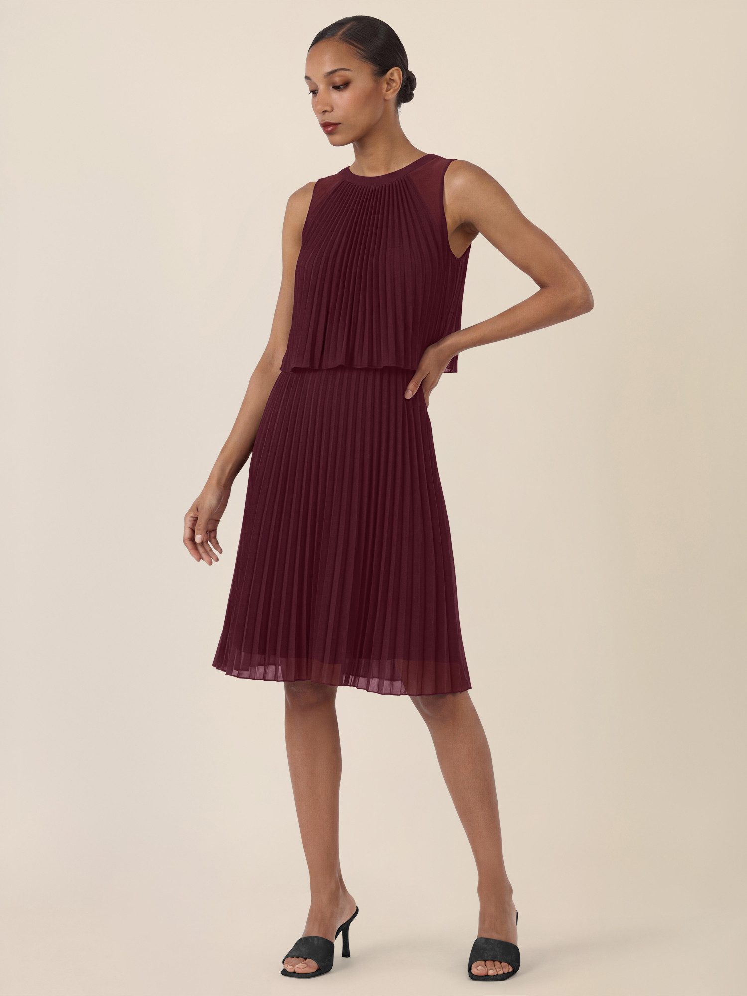 Apart Chiffonkleid mit doppellagigem Oberteil