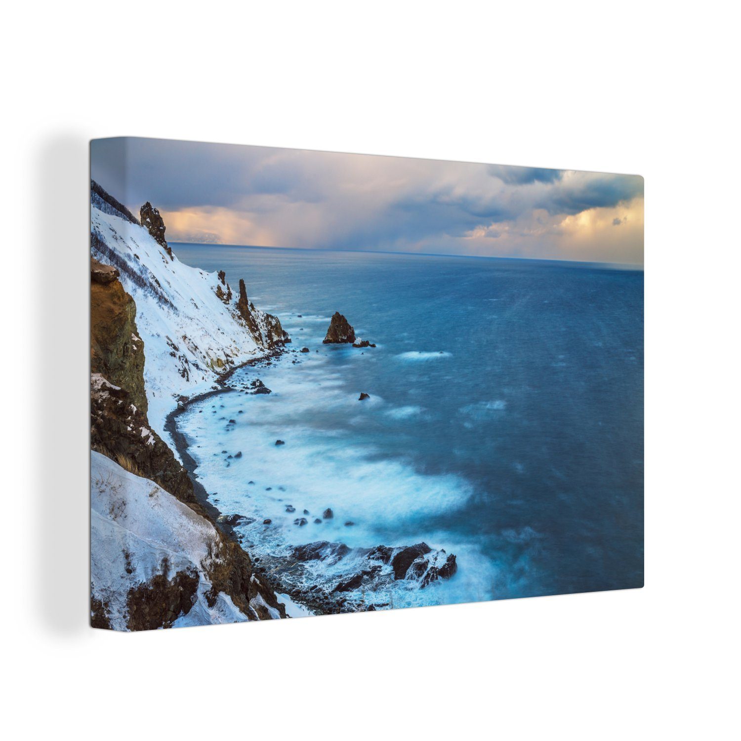 OneMillionCanvasses® Leinwandbild Die Meereslandschaft der kleinen Hafenstadt Otaru in Japan im Winter, (1 St), Wandbild Leinwandbilder, Aufhängefertig, Wanddeko, 30x20 cm