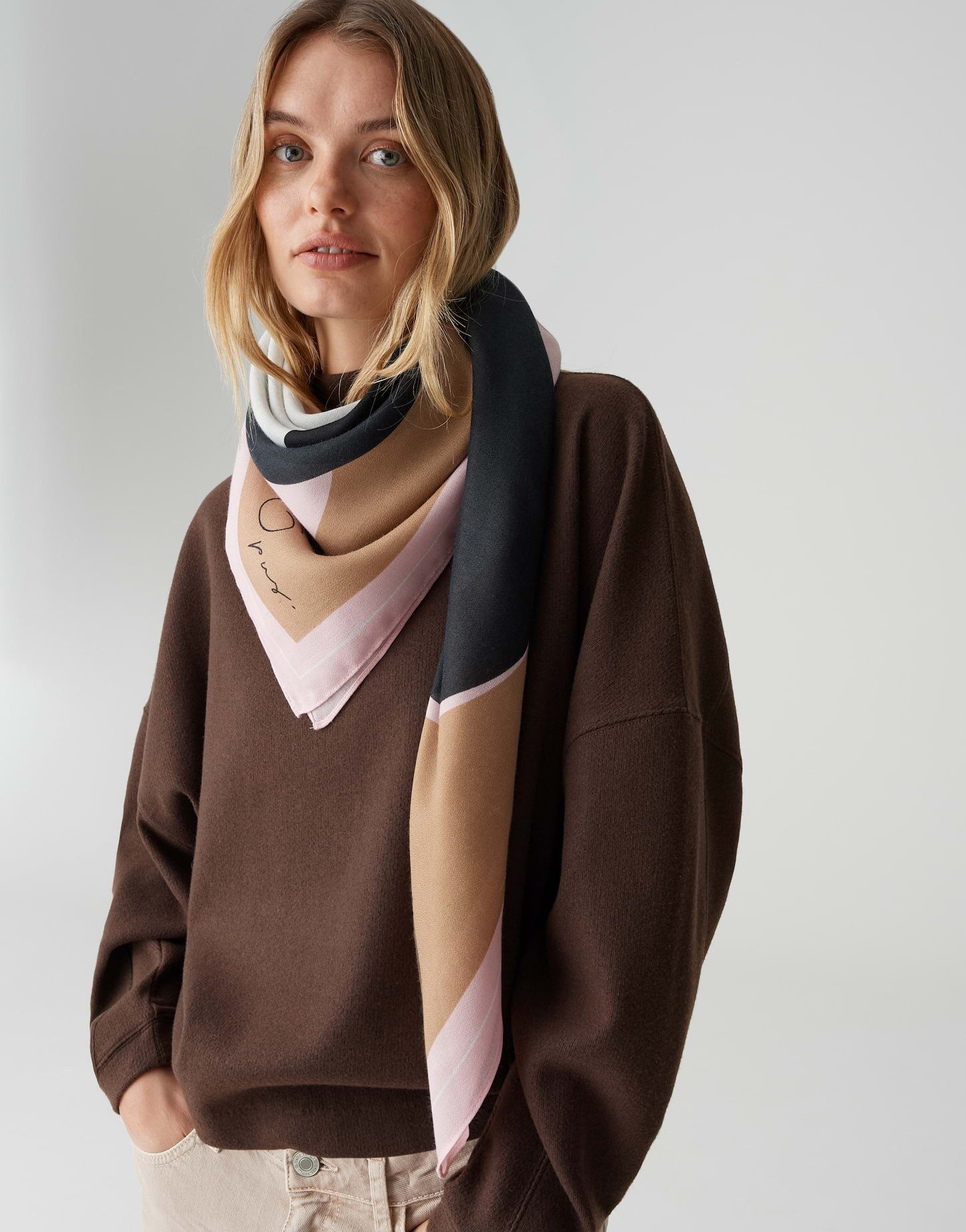 OPUS Halstuch ATIELL gewebt mit kunstvollem Print, one size, weicher Griff günstig online kaufen