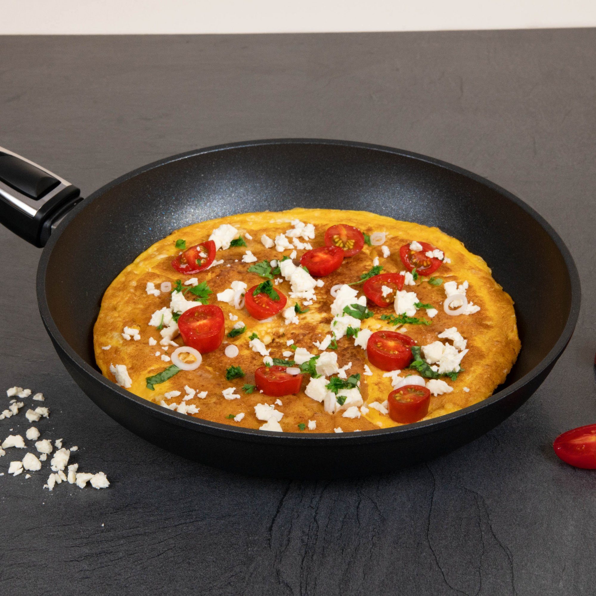 Genius Bratpfanne Cerafit Plasma Pfanne 28 cm, Aluminium, Edelstahl, Glas (1 Bratpfanne 1 Deckel), für alle Herdarten, spülmaschinengeeignet