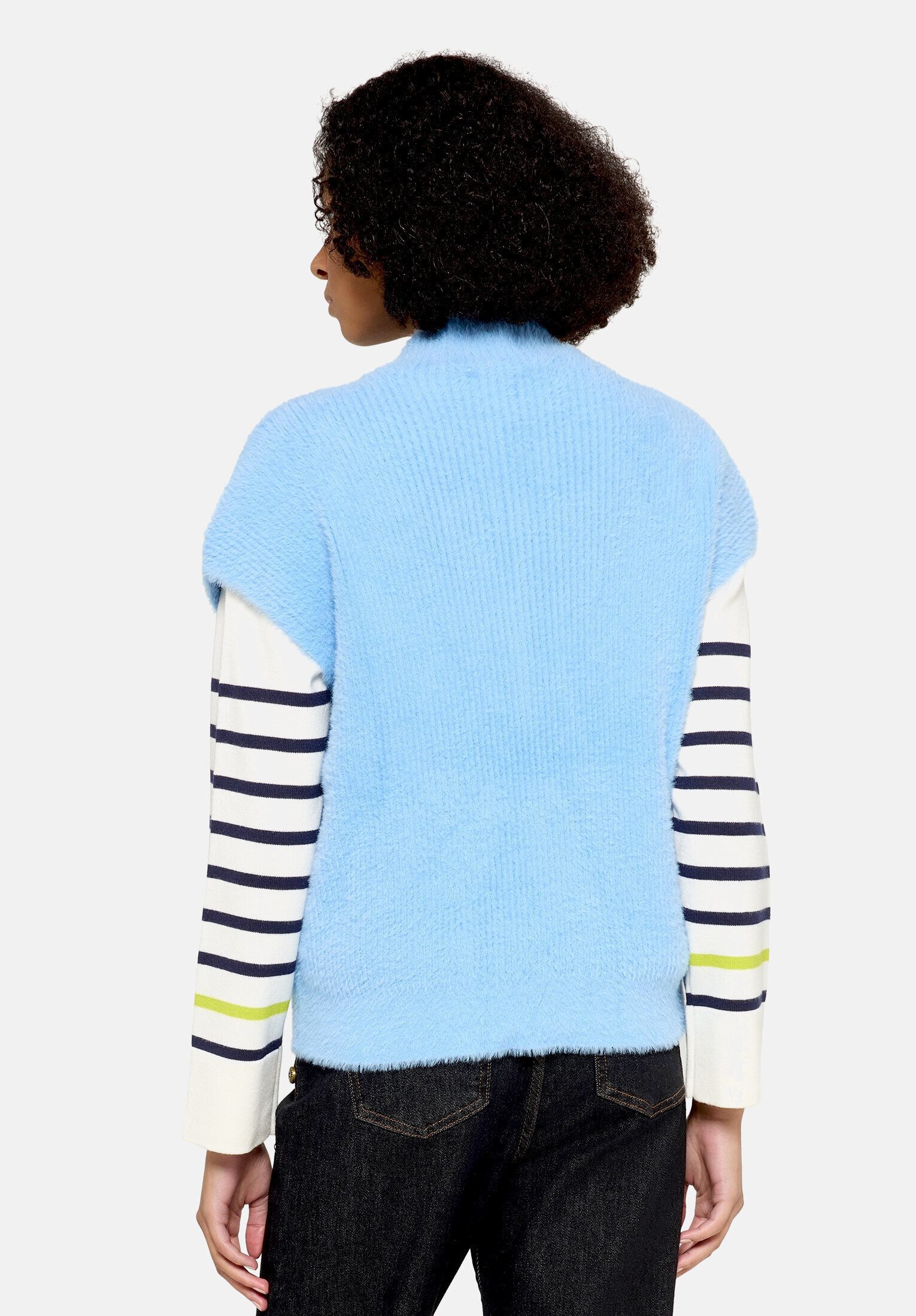 Cartoon Stricktop Damen mit Stehkragen