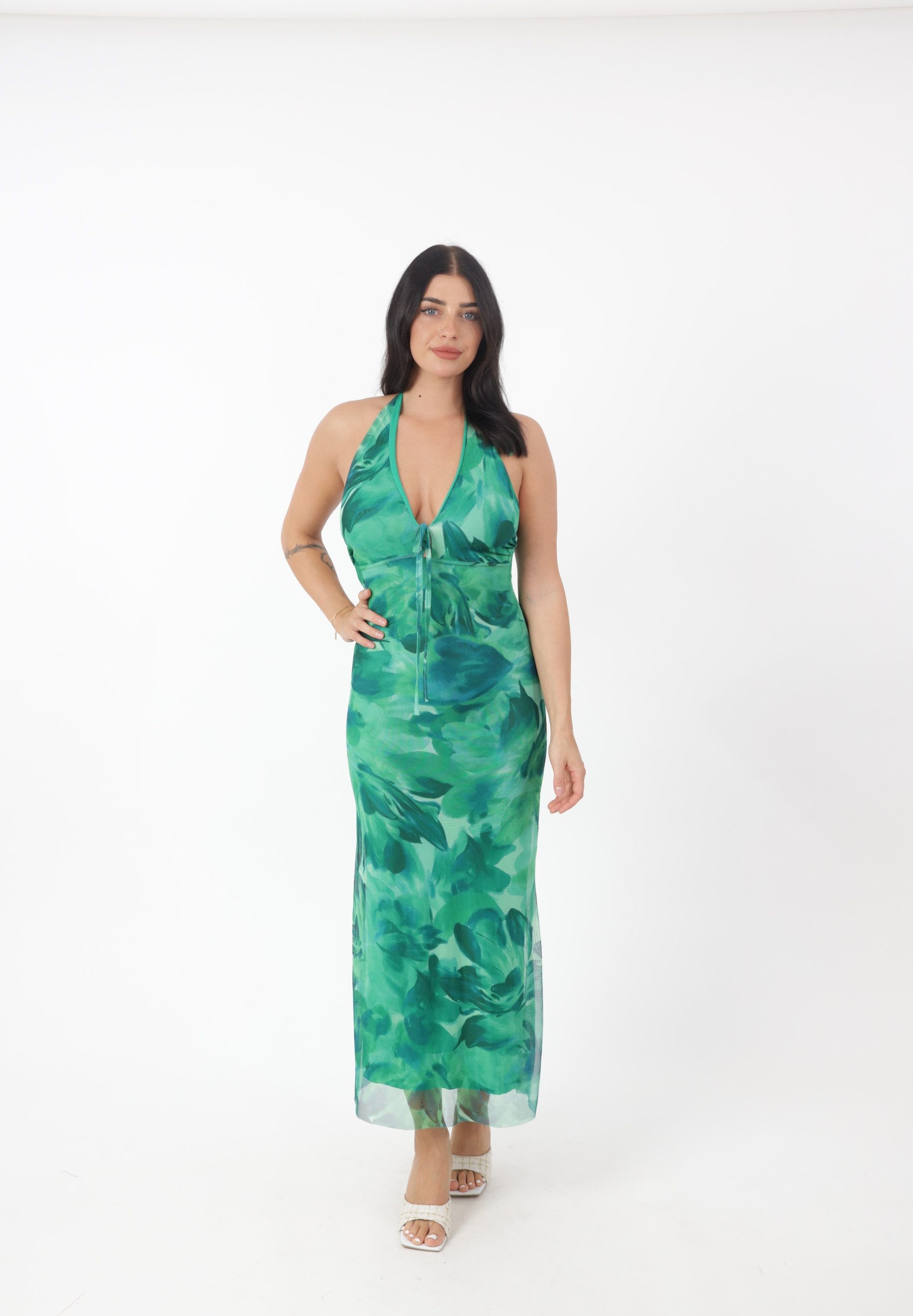 Elara Sommerkleid Damen Maxikleid mit Batikmuster – Neckholderkleid mit Rückenausschnitt mit Muster